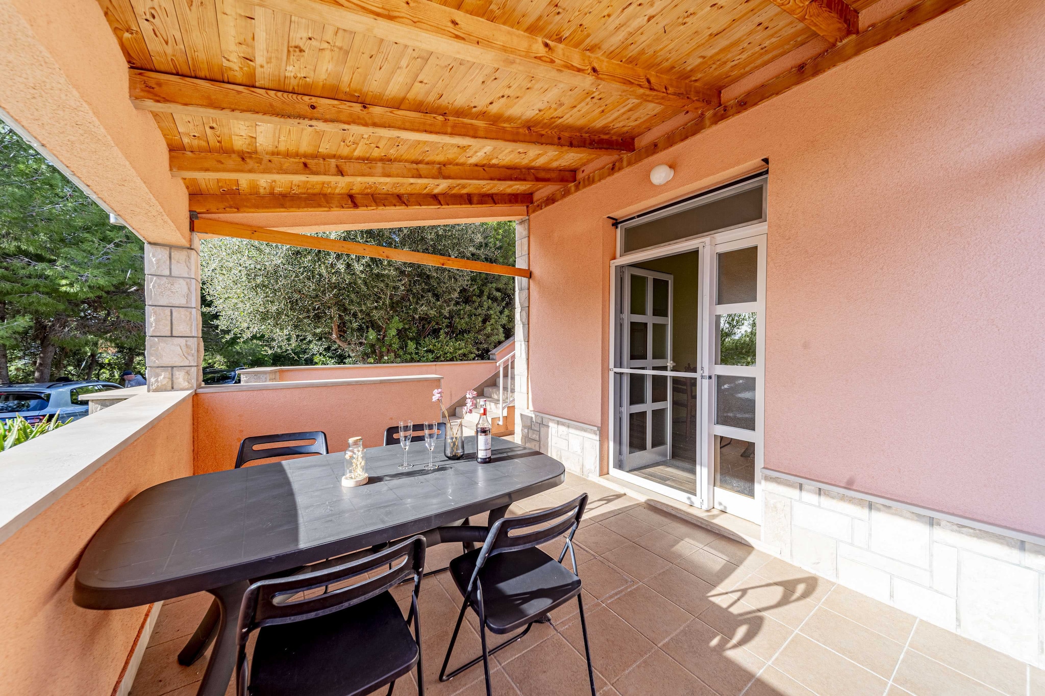 Apartment  Three Bedroom apartment 5-Terrasse