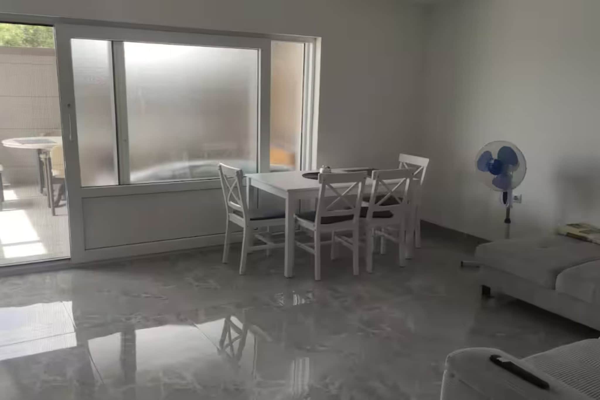 Getaway in Harmony apartment - One Bedroom apartment with Terrace-Living room