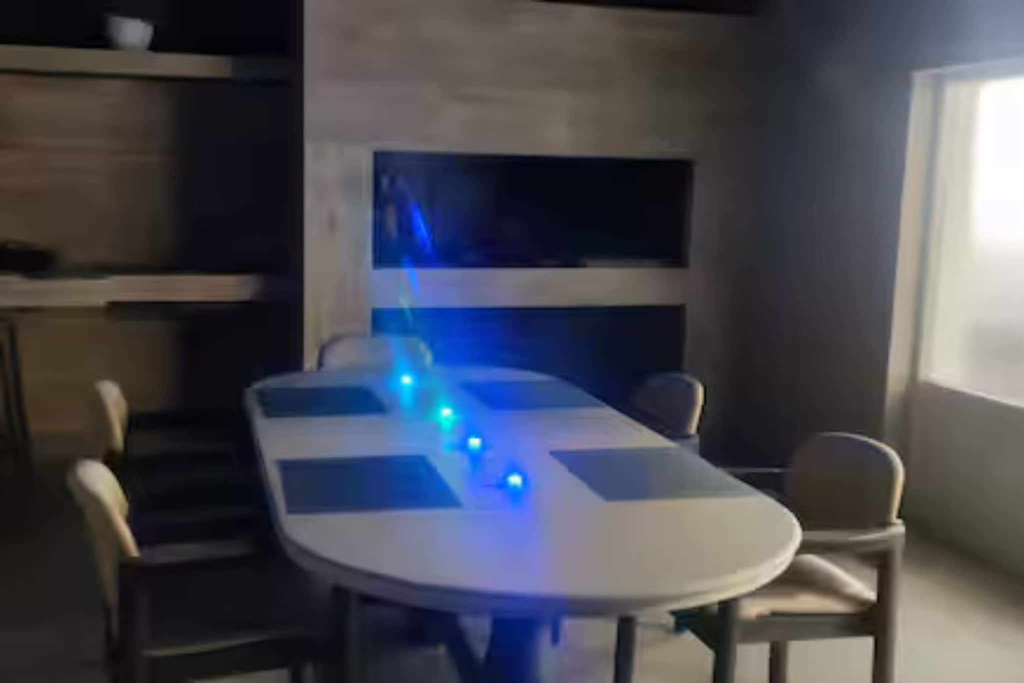 Getaway in Harmony apartment - One Bedroom apartment with Terrace-Dining room