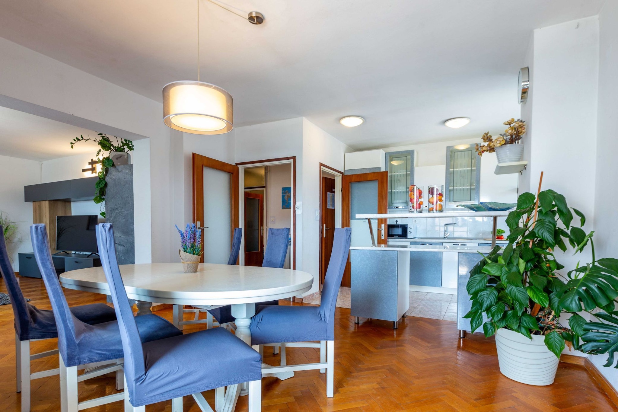 Zadar Lavish and Luxurious Apartment with Private Pool - Three Bedroom Apartment with Private Pool-Dining room