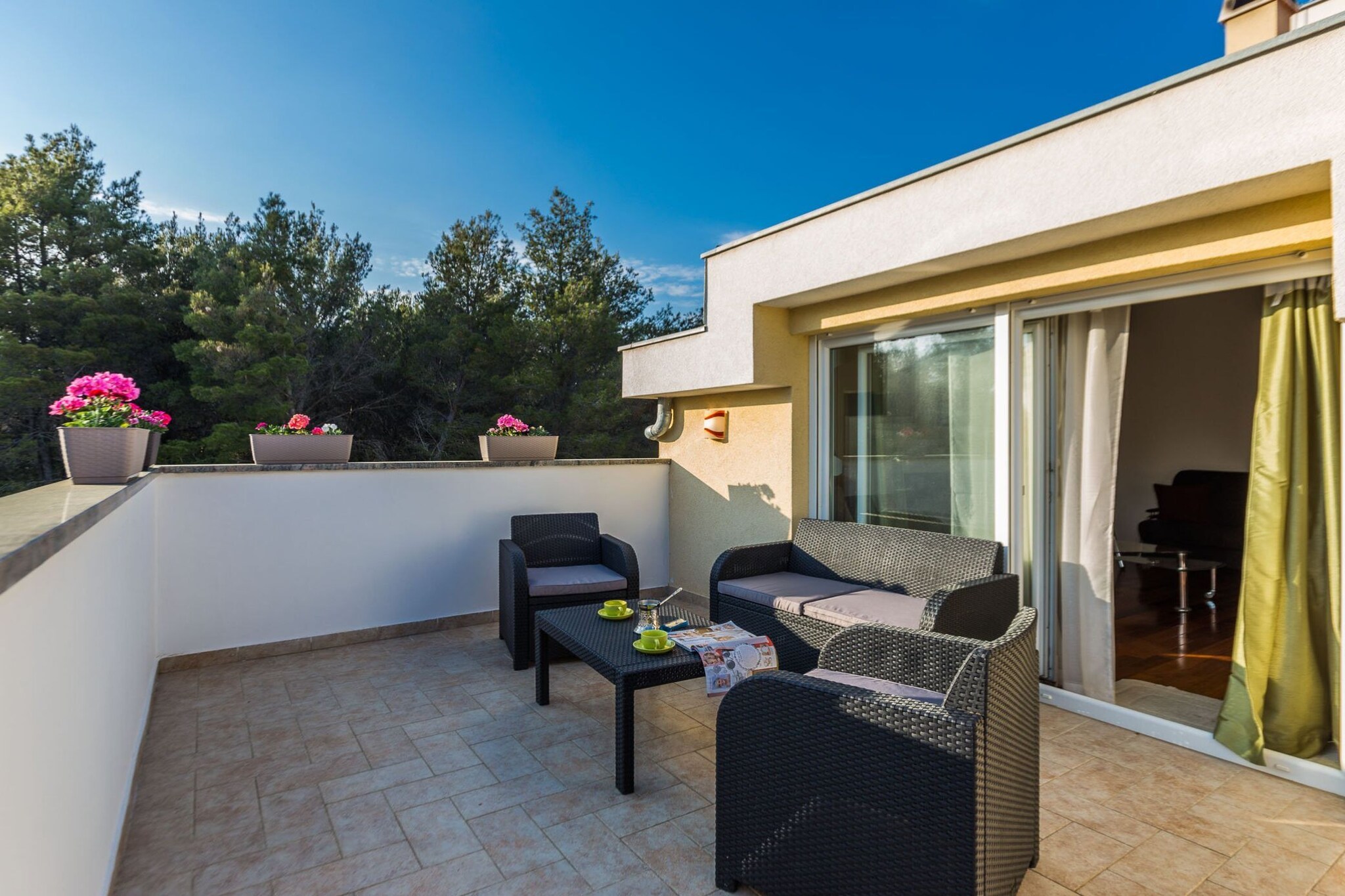 Elegant and Lavish Leisure Apartments Zadar with Outdoor Pool - Classic Two Bedroom Apartment with Terrace (owner Olive)-Terras