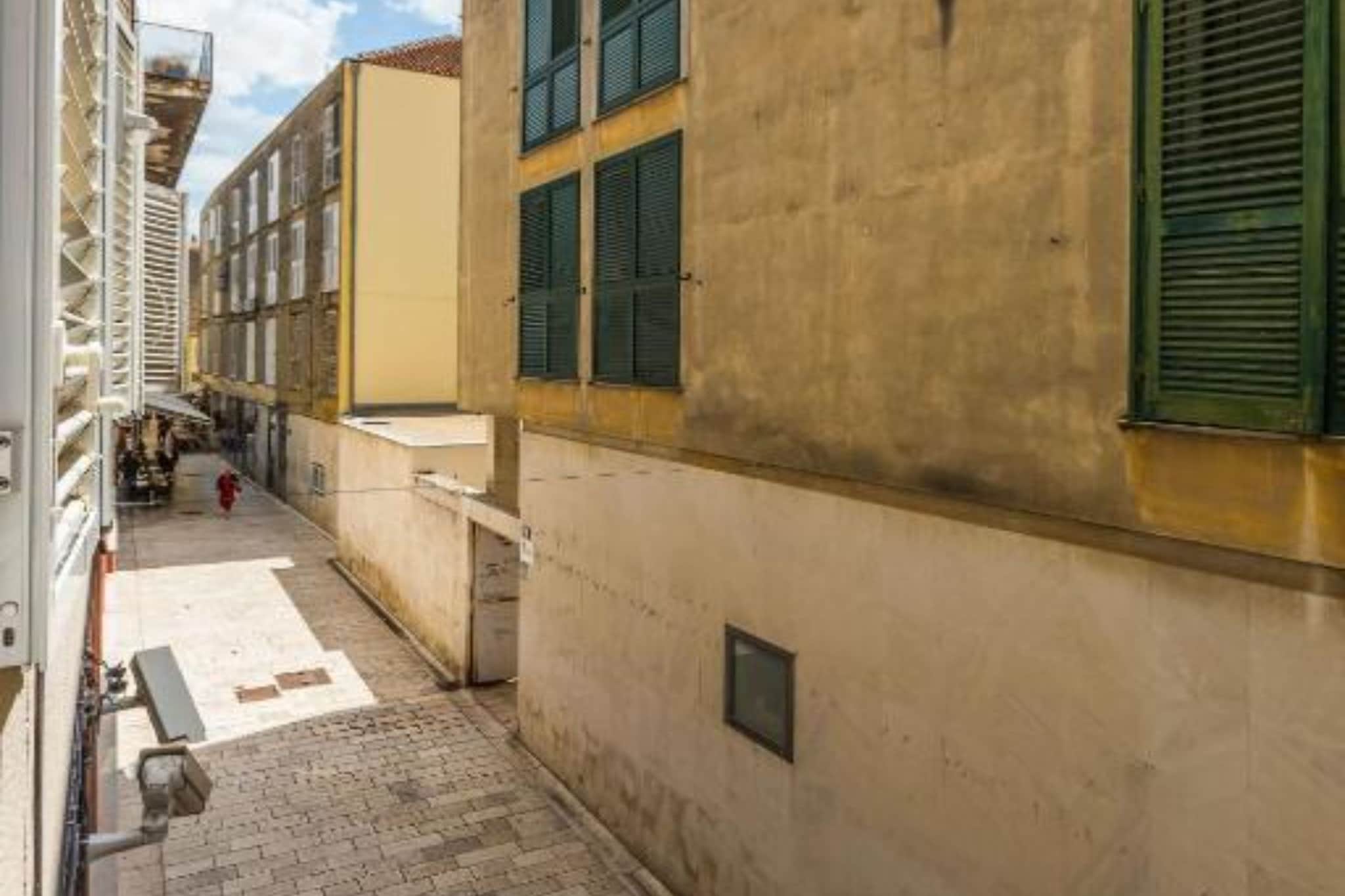 Cultural Haven Central Two Bedroom Apartment in Zadar with City Views - Two Bedroom Apartment-Außenbereich