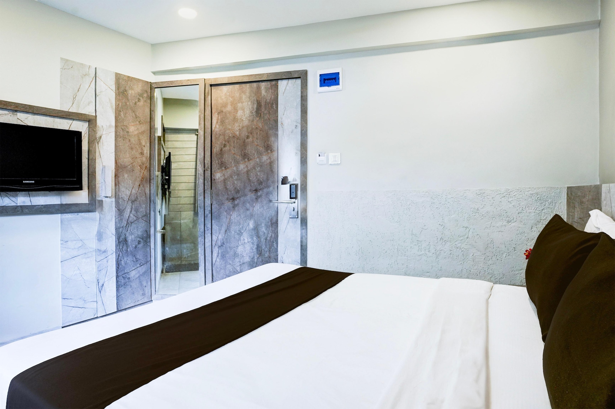 Super Townhouse Oak Vashi