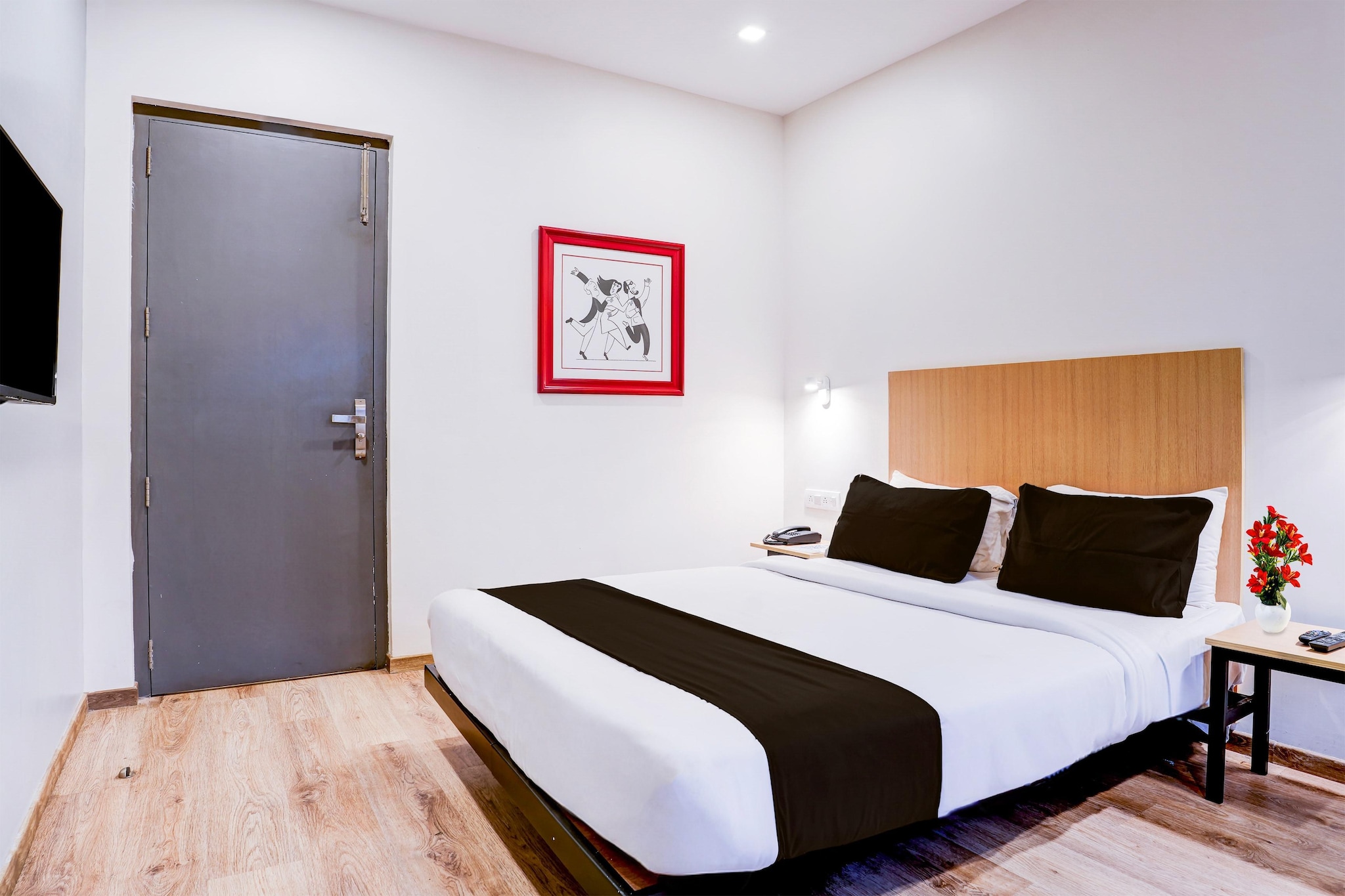 Ideally situated in the Ulsoor district of Bangalore, Cozy Stays Near Halasuru Metro Station is situated 3.1 km from Brigade Road, 3.2 km from Commercial Street and 4.2 km from Chinnaswamy Stadium. Featuring a shared lounge, the 4-star hotel has air-conditioned rooms with free WiFi. The accommodation features a shared kitchen and room service for guests.

All rooms in the hotel are fitted with a TV.

Cozy Stays Near Halasuru Metro Station offers a continental or vegetarian breakfast.

Speaking English and Hindi at the 24-hour front desk, staff are always at hand to help.

Kanteerava Indoor Stadium is 5 km from the accommodation, while Cubbon Park is 5.2 km from the property. Kempegowda International Airport is 36 km away.

Unmarried couples are warmly welcome at this property.
Guests with local ID proof are warmly welcome.
Apologies, but we are currently unable to host foreign nationals at this property.
Early Check-In Policy: A full dayâ€™s room rate will be charged for check-ins before 6:00 AM. Complimentary early check-in is available between 6:00 AM and 10:00 AM, subject to room availability.
Check-in is only available to guests aged 18 and above. Please provide a government-issued ID to confirmÂ yourÂ age.
