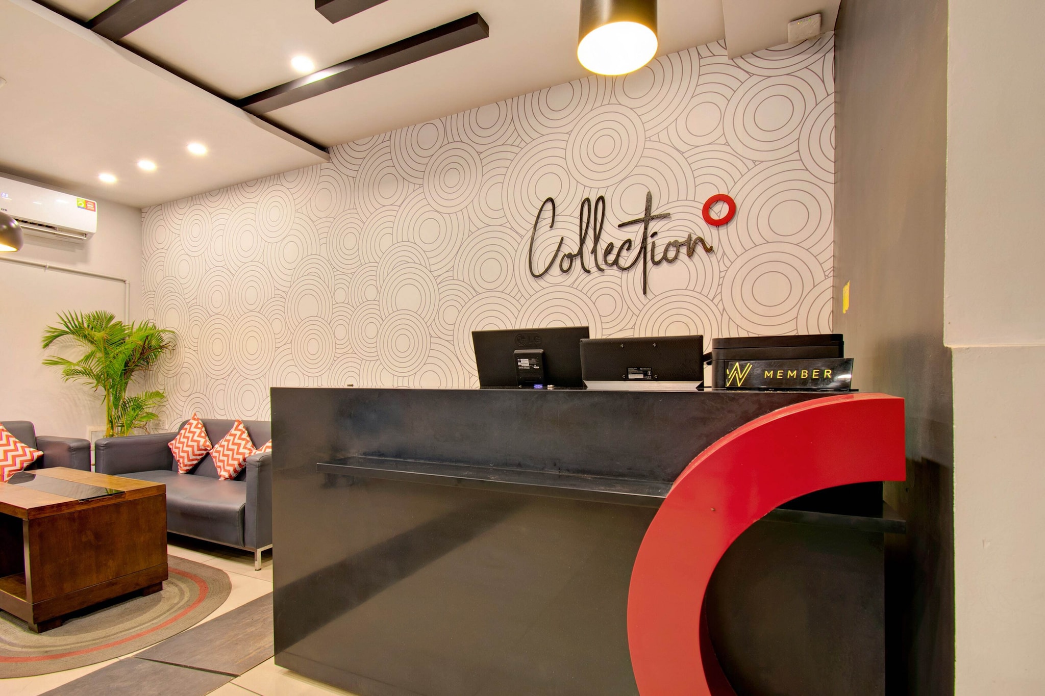 Elite Stays at Ulsoor Near Halasuru Metro Station