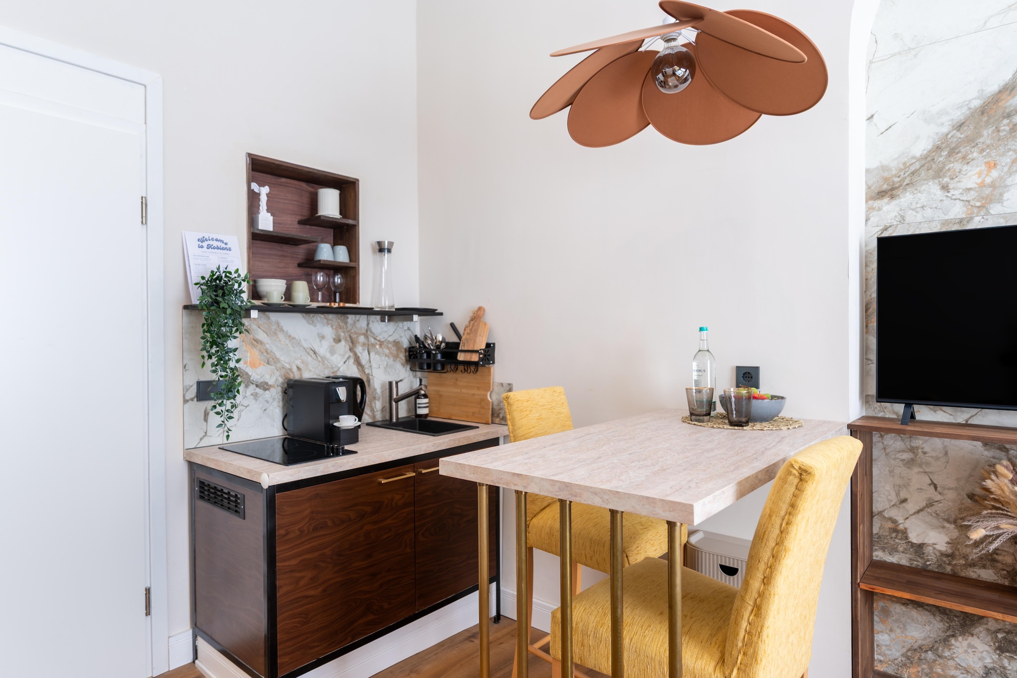 Modern Stay Deluxe Family Suite-Küche