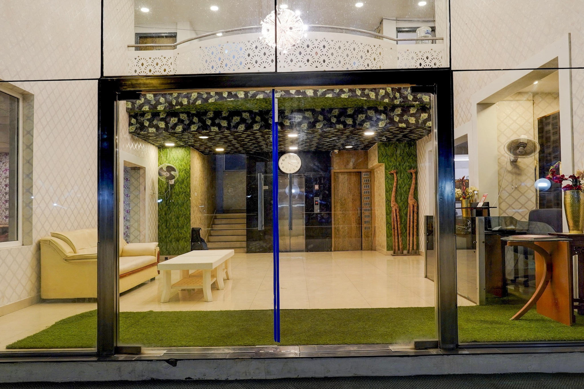 Cosy Castle at Medavakkam Near Jayachandran