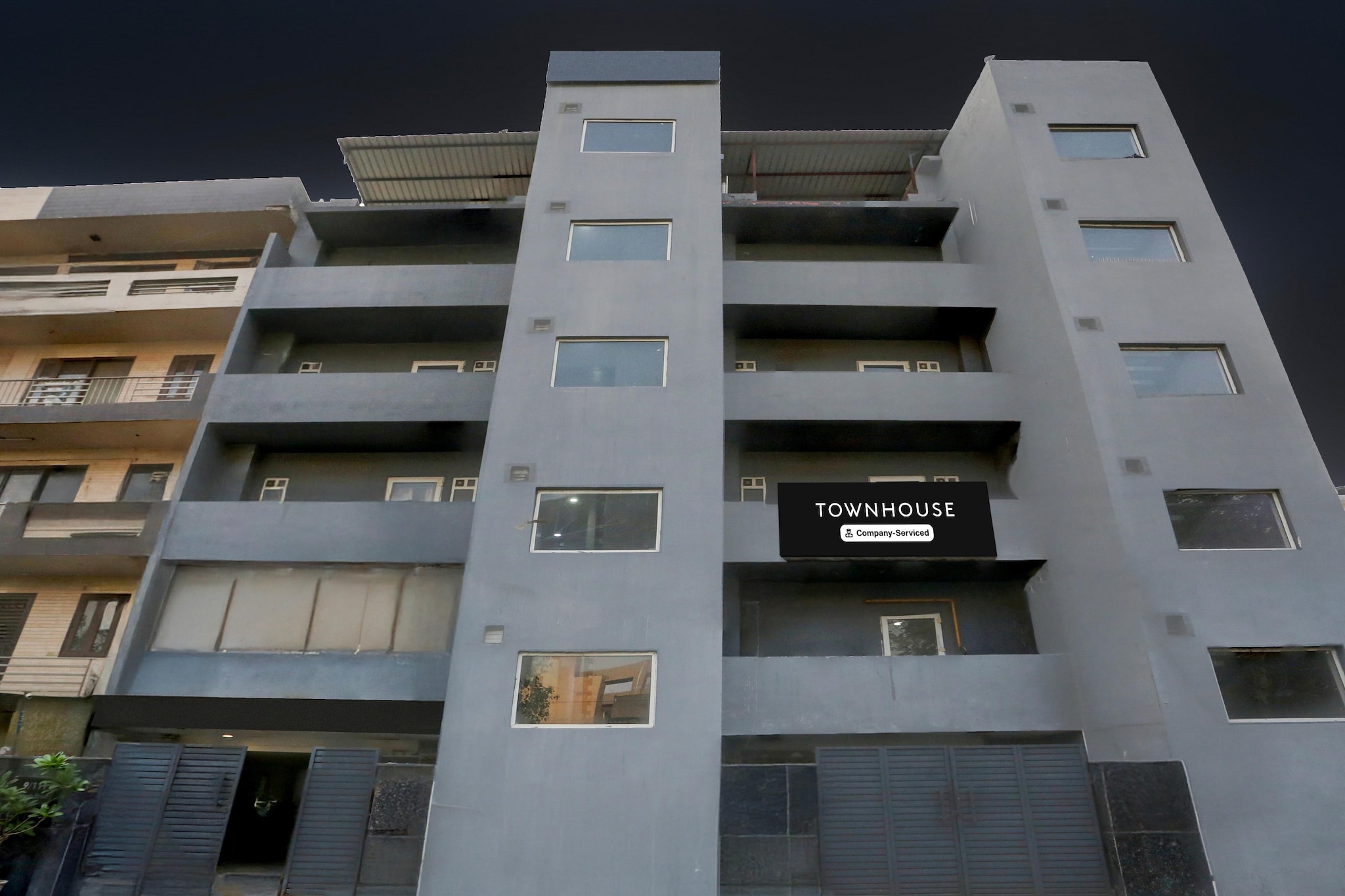 Super Townhouse Shahdara Near Yamuna Sports Complex