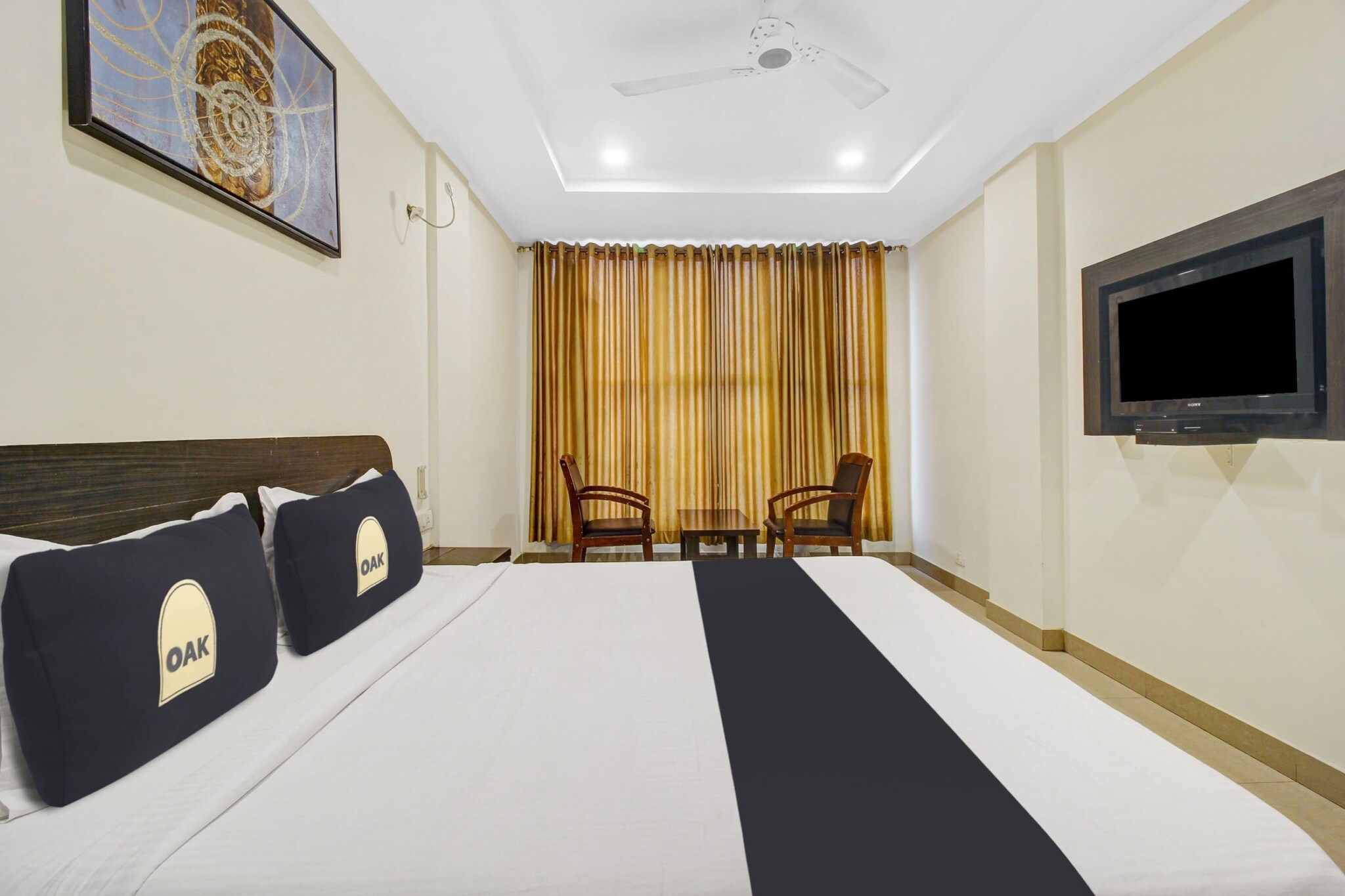 Comfortable Accommodation: Elite Stays at Champapet with Inhouse Cafe in Hyderabad offers four-star comfort with free WiFi throughout the property. Guests enjoy air-conditioned rooms with private bathrooms, fireplaces, and modern amenities including refrigerators and work desks.

Convenient Facilities: The hotel features a lounge, lift, 24-hour front desk, shared kitchen, housekeeping service, family rooms, full-day security, and room service. Additional services include continental breakfast, room service, and a variety of languages spoken at reception, including English and Hindi.

Prime Location: Located 19 km from Rajiv Gandhi International Airport, the property is near attractions such as Mecca Masjid (6 km), Charminar (7 km), and Chowmahalla Palace (7 km). Guests appreciate the attentive staff and comfortable rooms.

Unmarried couples are warmly welcome at this property.
Guests with local ID proof are warmly welcome.
Early Check-In Policy: A full dayâ€™s room rate will be charged for check-ins before 6:00 AM. 

Complimentary early check-in is available between 6:00 AM and 10:00 AM, subject to room availability.
Check-in is only available to guests aged 18 and above. Please provide a government-issued ID to confirmÂ yourÂ age.


