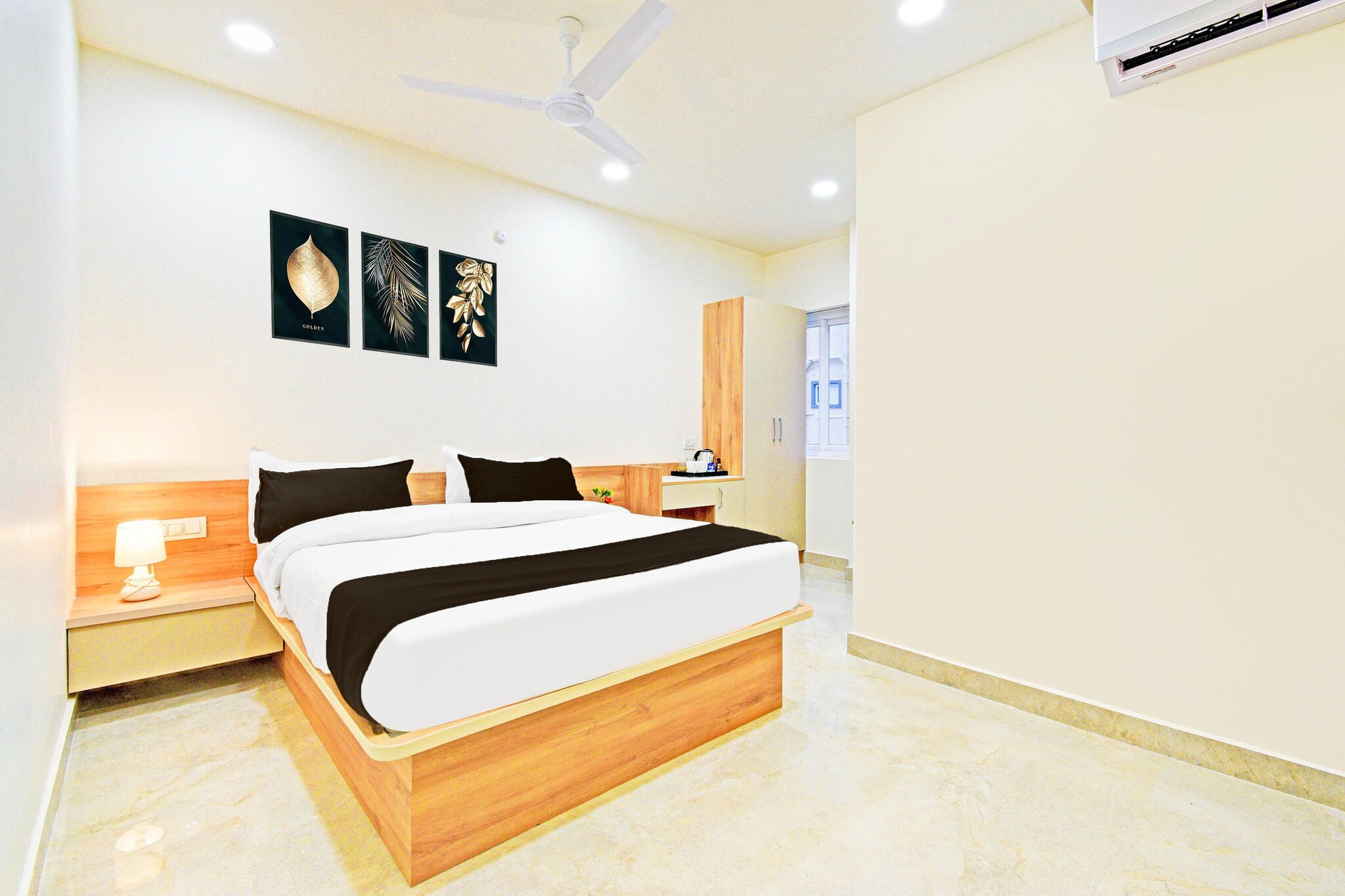 Located within 14 km of Jalavihar and 15 km of Snow World, Premium Rooms Kompally Hyderabad provides rooms with air conditioning and a private bathroom in HakÄ«mpet. Among the facilities at this property are room service and a 24-hour front desk, along with free WiFi throughout the property. The property is non-smoking and is set 16 km from Hussain Sagar Lake.

Guest rooms at the hotel are equipped with a seating area, a flat-screen TV with satellite channels and a private bathroom with free toiletries and a bath or shower. All units include a desk.

AP State Archaeology Museum is 16 km from Premium Rooms Kompally Hyderabad, while Ravindra Bharathi is 16 km away. Rajiv Gandhi International Airport is 37 km from the property.

Unmarried couples are warmly welcome at this property.

Guests with local ID proof are warmly welcome.

Apologies, but we are currently unable to host foreign nationals at this property.
Early Check-In Policy: A full dayâ€™s room rate will be charged for check-ins before 6:00 AM. 

Complimentary early check-in is available between 6:00 AM and 10:00 AM, subject to room availability.
Check-in is only available to guests aged 18 and above. Please provide a government-issued ID to confirmÂ yourÂ age.
