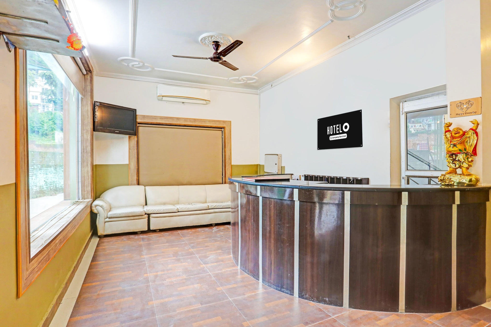 Mordern Bliss Stays  Rishikesh Near Holy Ganges