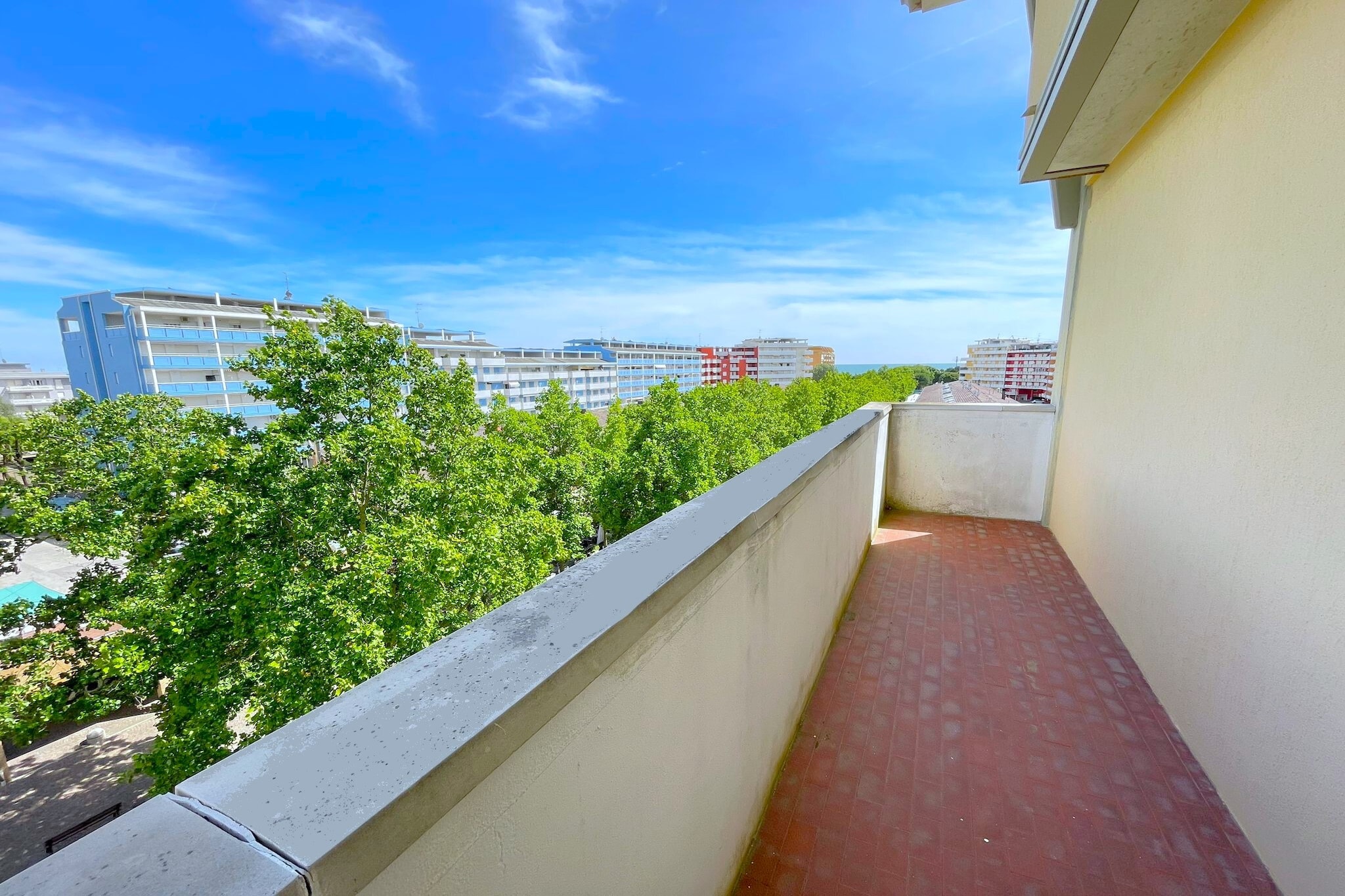 Colombo 20-Terrassenbalkon