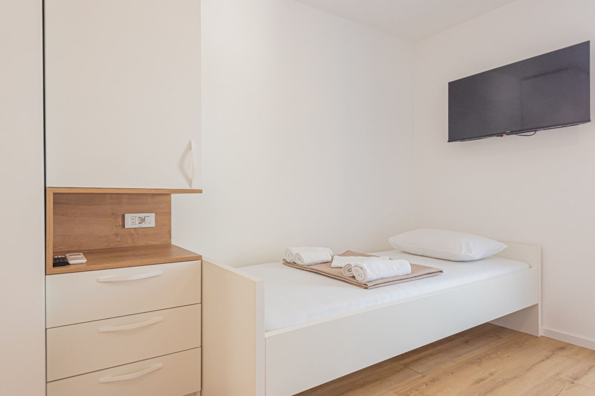 Holiday Home Iva - Three Bedroom  Holiday Home-Slaapkamer