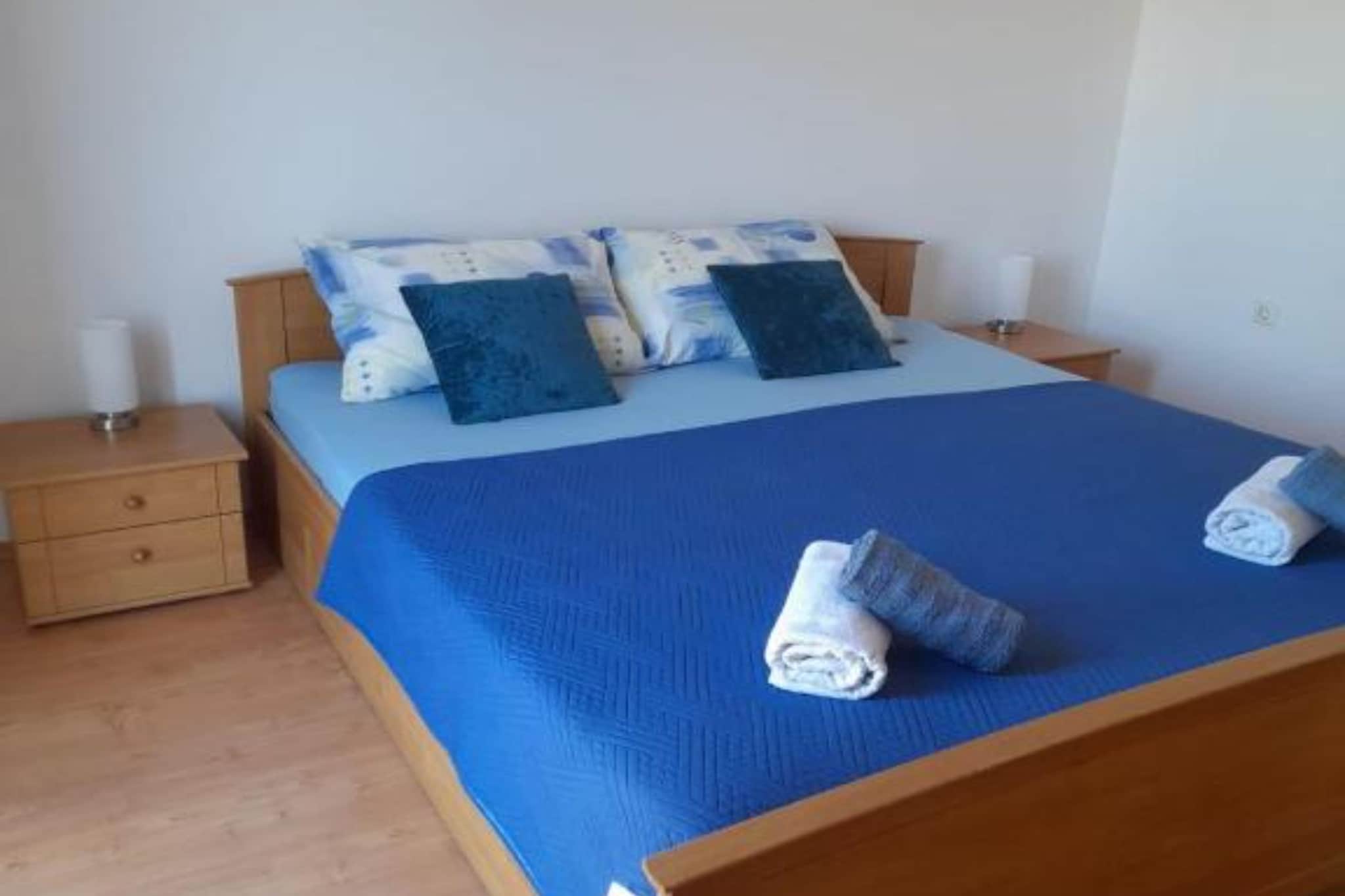Four Bedroom Villa Anita with Terrace-Schlafzimmer