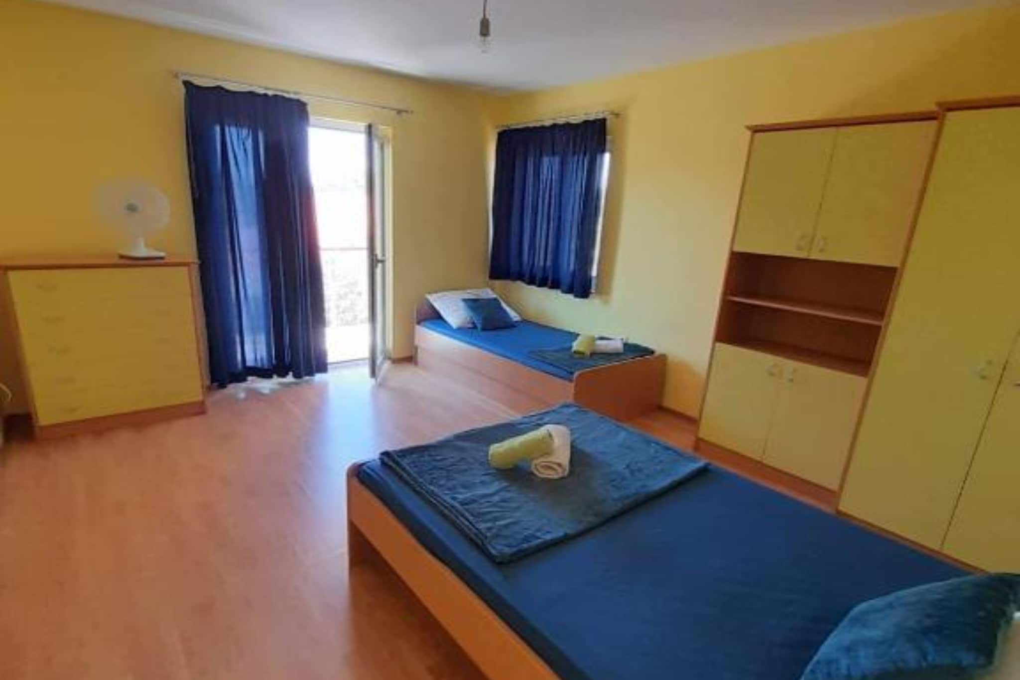 Four Bedroom Villa Anita with Terrace-Schlafzimmer