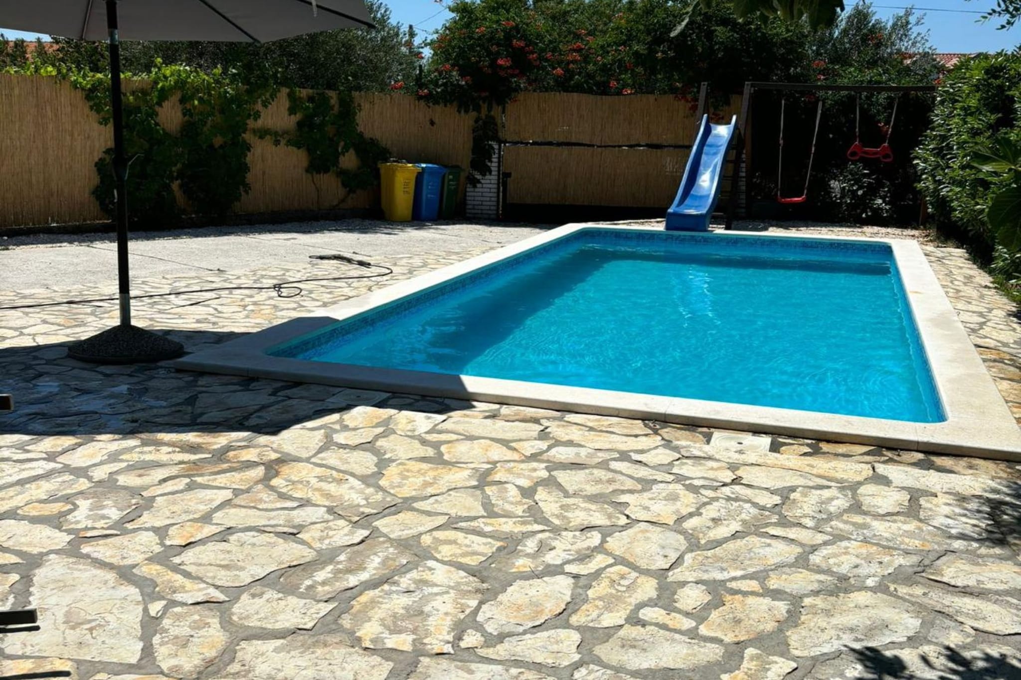 Holiday Home Krnić-Schwimmbad