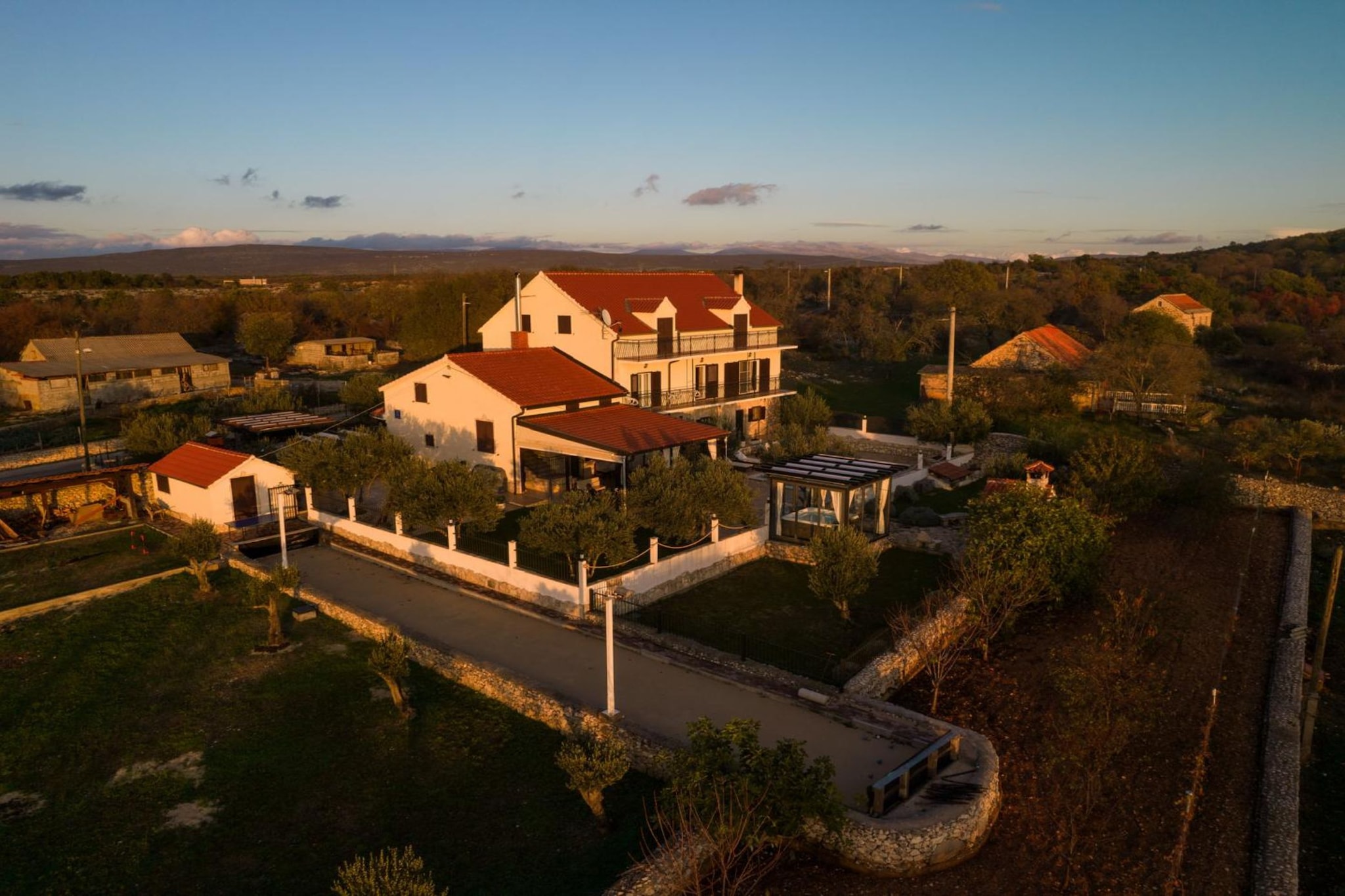 Vila Nira Radonić-Aussicht