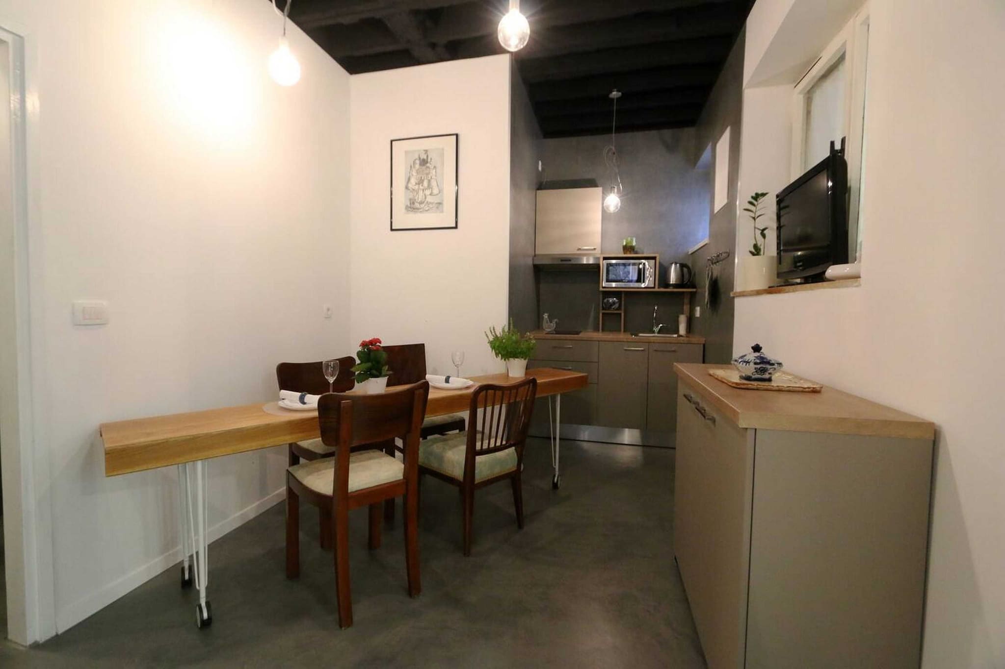 Quiet Studio in Zadar’s Old Town  Studio Apartment - Studio Apartment with Terrace-Kitchen