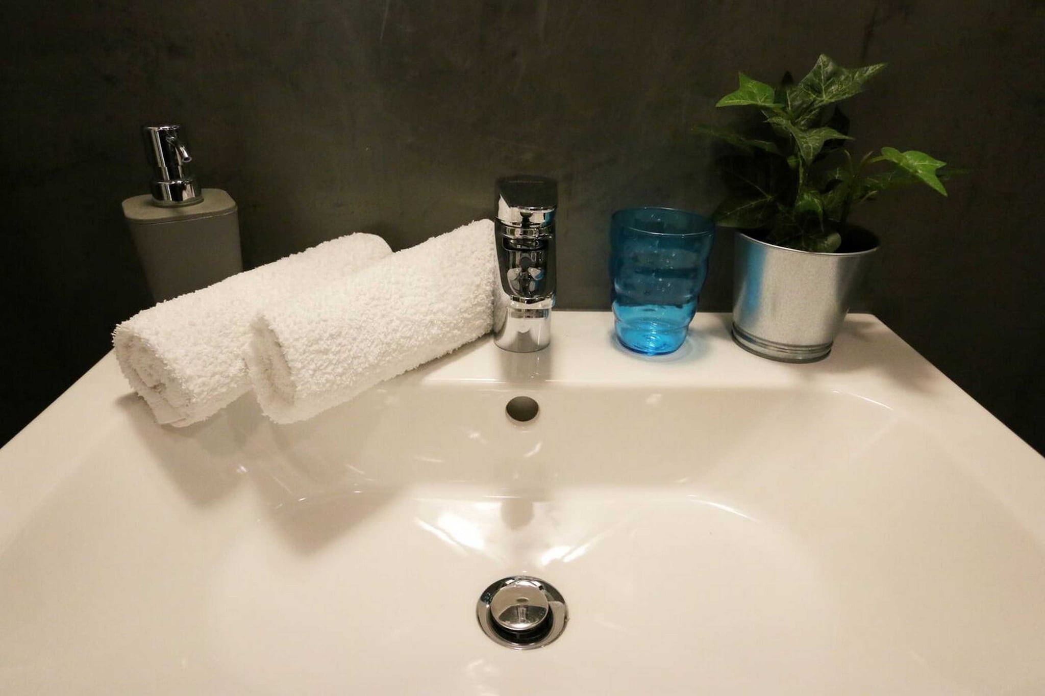 Quiet Studio in Zadar’s Old Town  Studio Apartment - Studio Apartment with Terrace-Bathroom