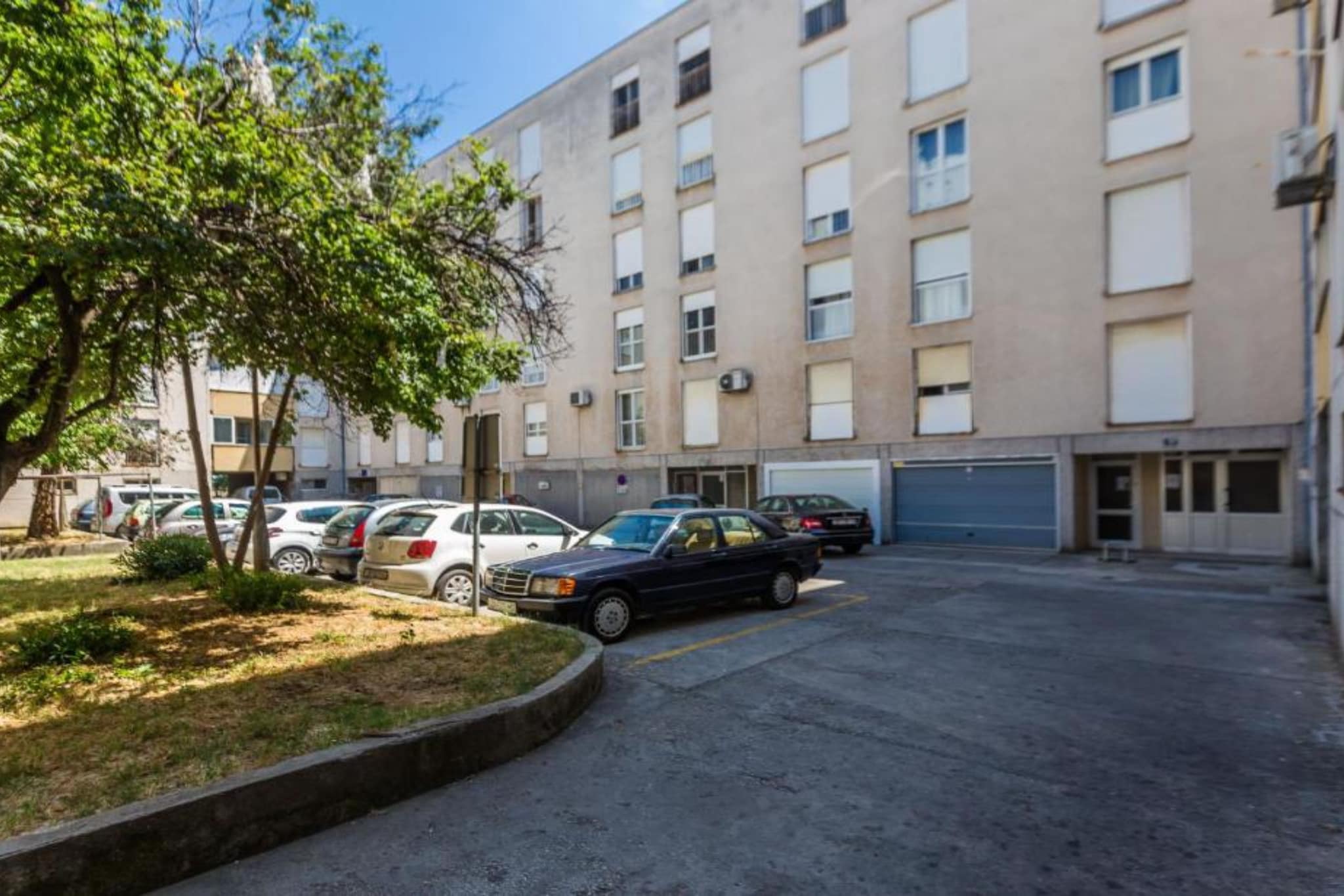 Stylish Two Bedroom Apartment Retreat with Balcony in Zadar Two Bedrooms-Outdoor