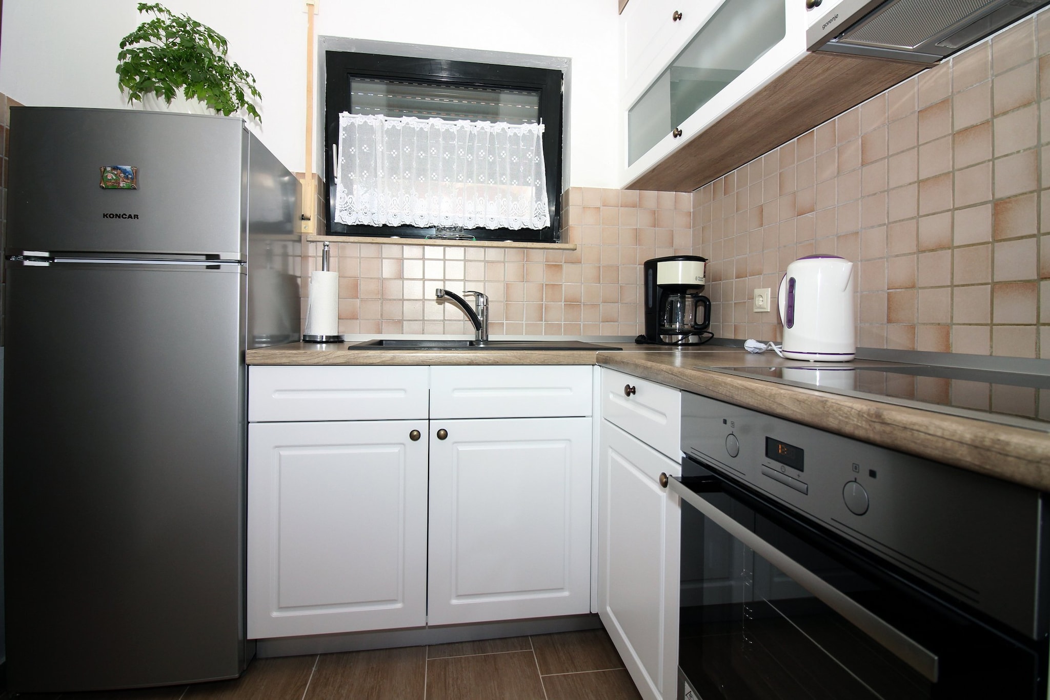 Zadar Coastal Haven - Two Bedroom Apartment With Balcony-Küche