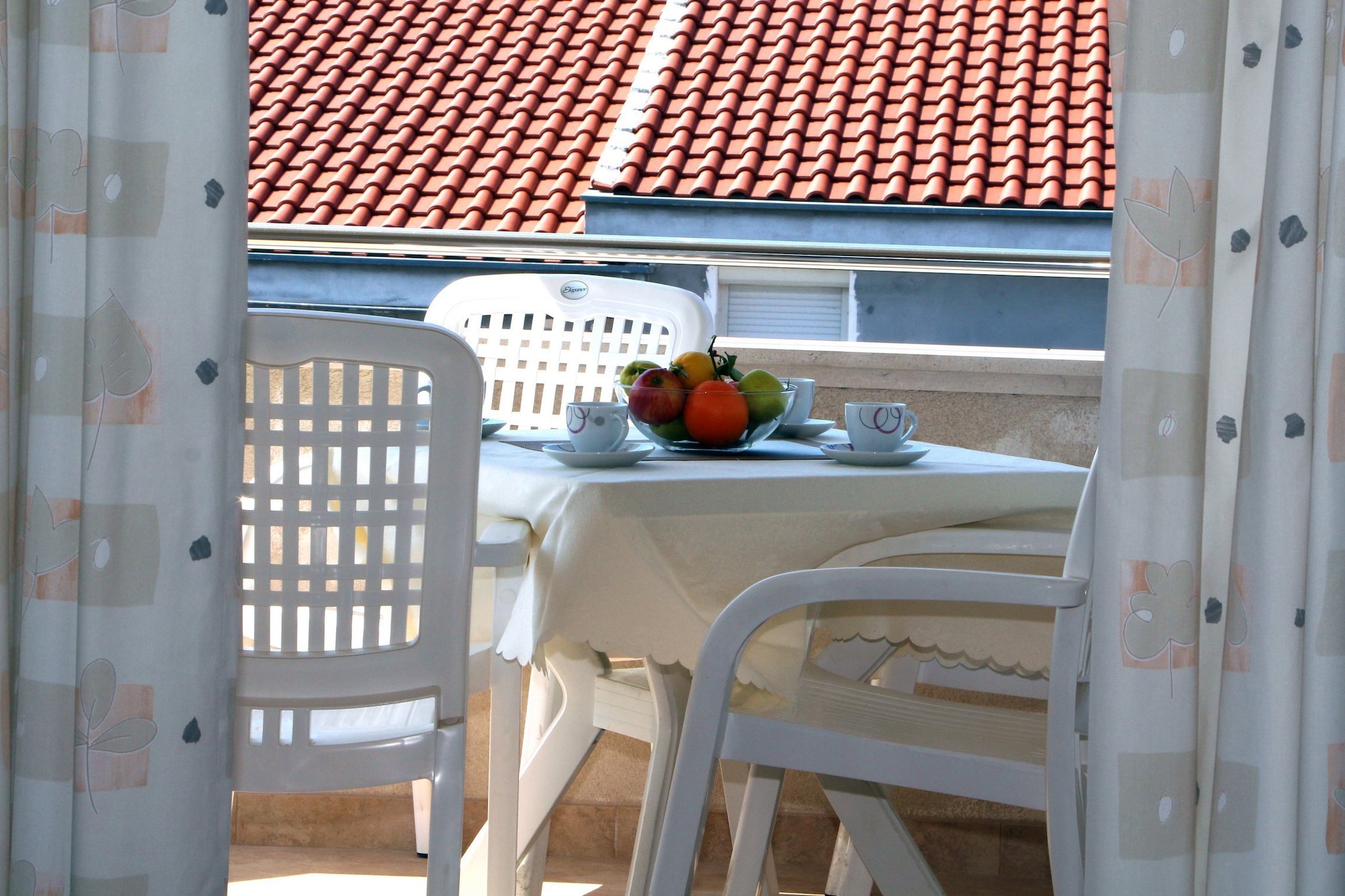 Zadar Coastal Haven - One Bedroom Apartment With Sea View-Terrassenbalkon