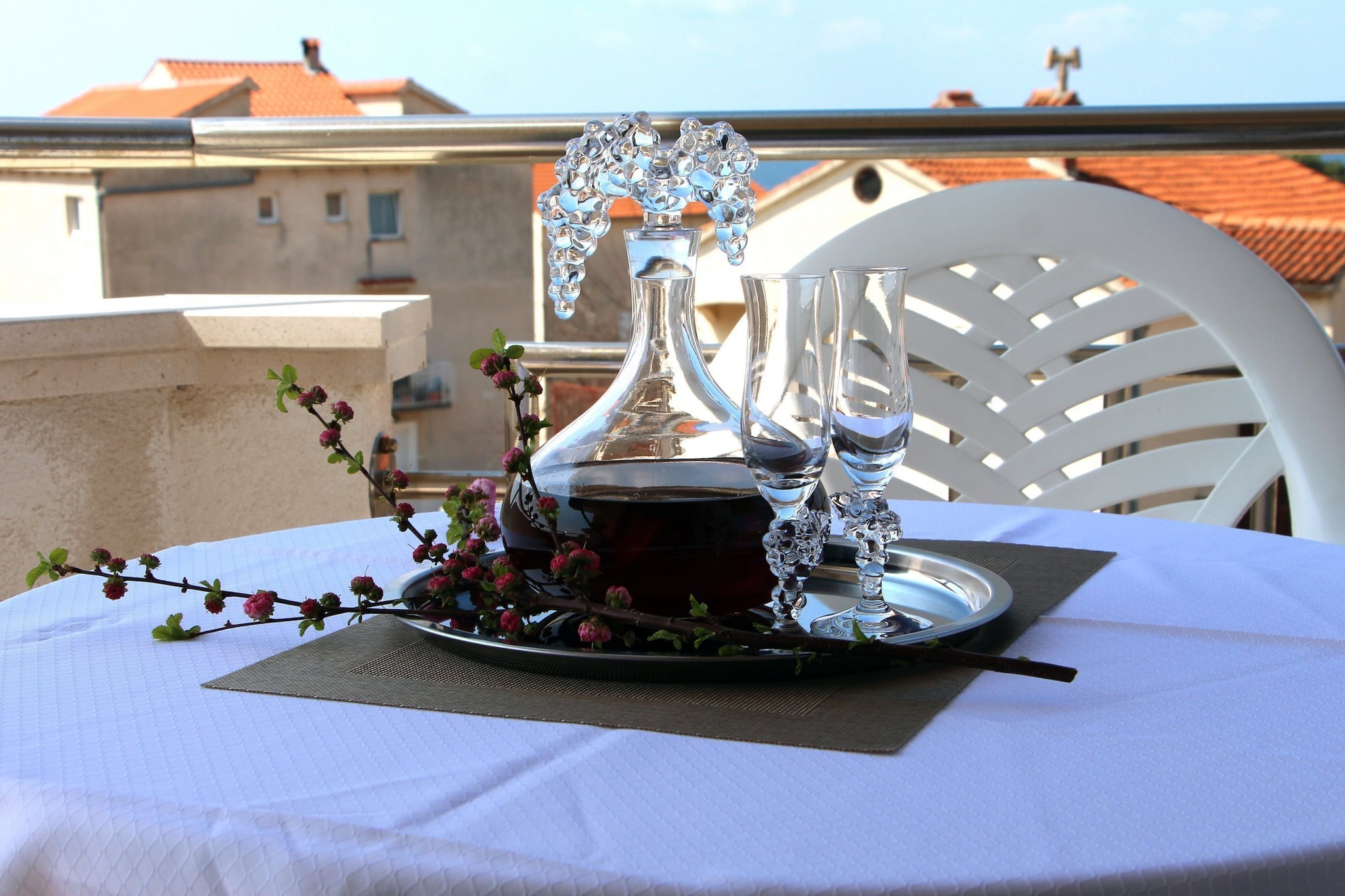 Zadar Coastal Haven - One Bedroom Apartment With Sea View-Terrassenbalkon