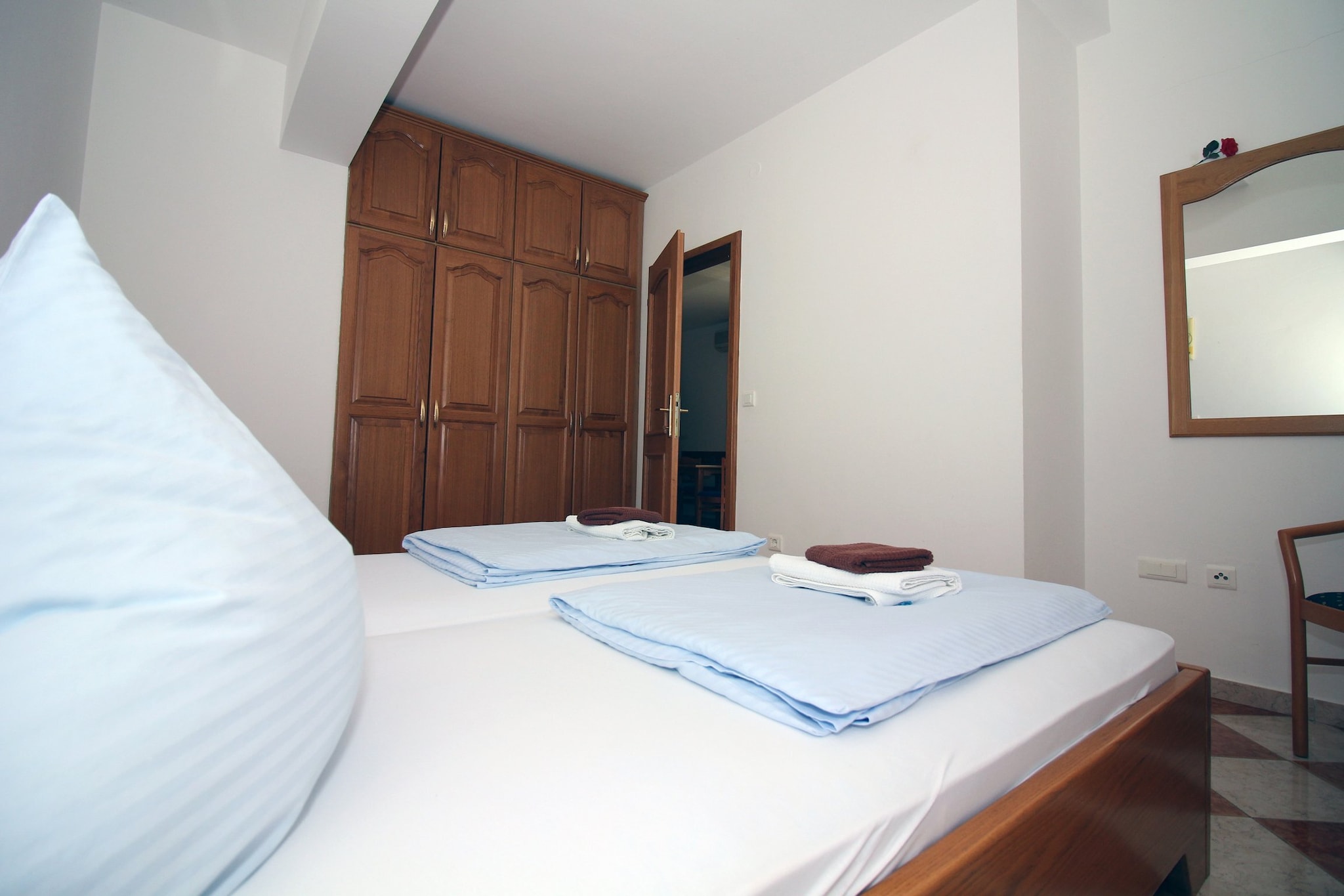 Zadar Coastal Haven - One Bedroom Apartment With Sea View-Schlafzimmer