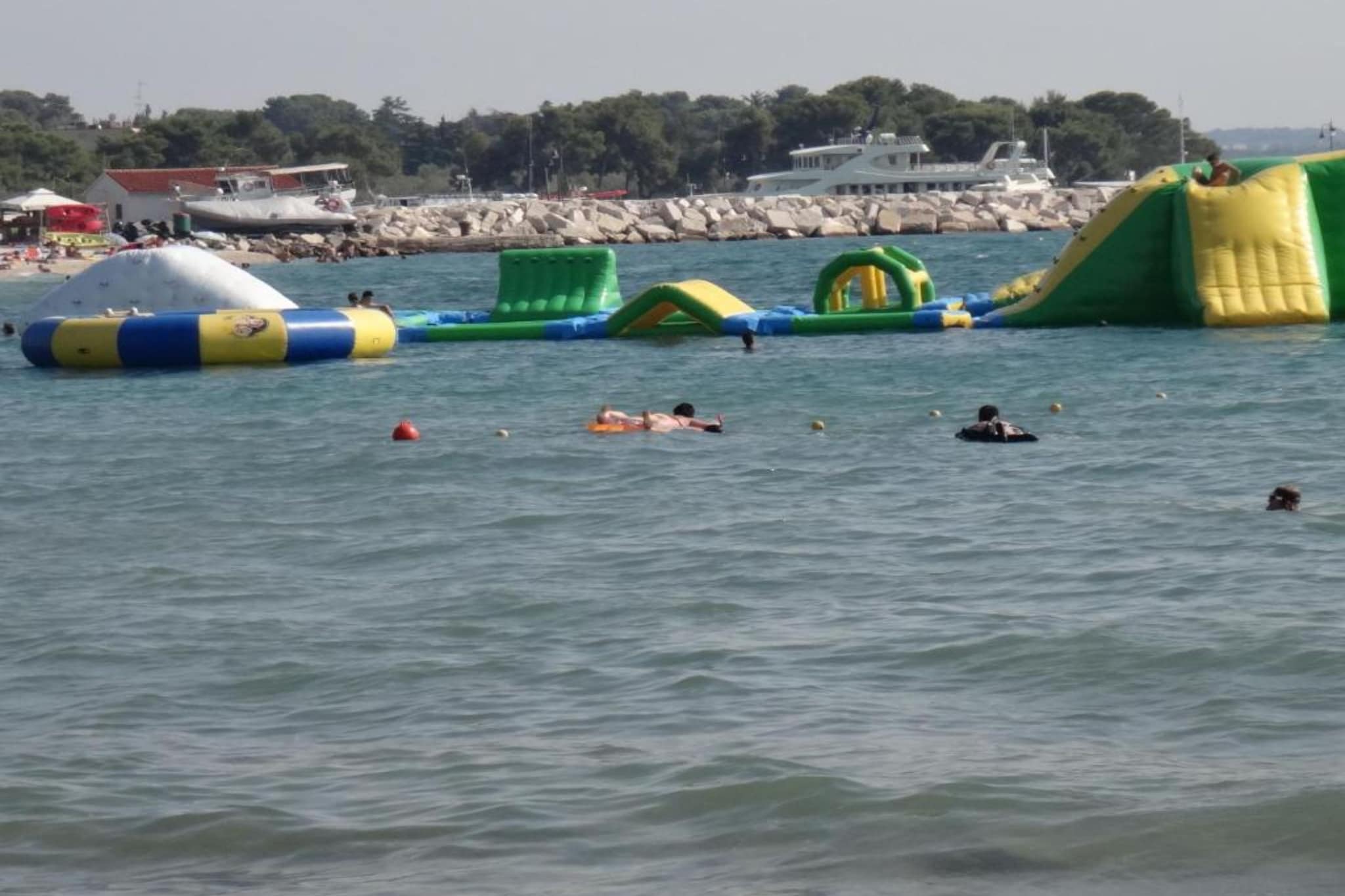 Authentic Istrian Holiday Home for Unforgettable Stays - Three Bedroom Holiday Home with Private Pool-Buitenlucht