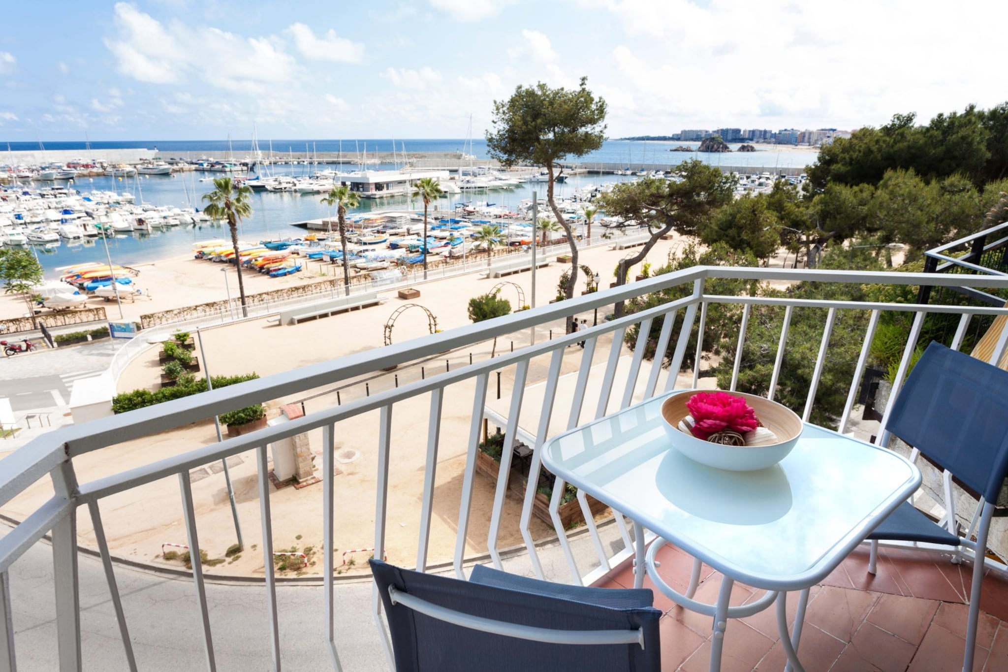 Vivalidays Joan - Blanes - Costa Brava-Terrassenbalkon