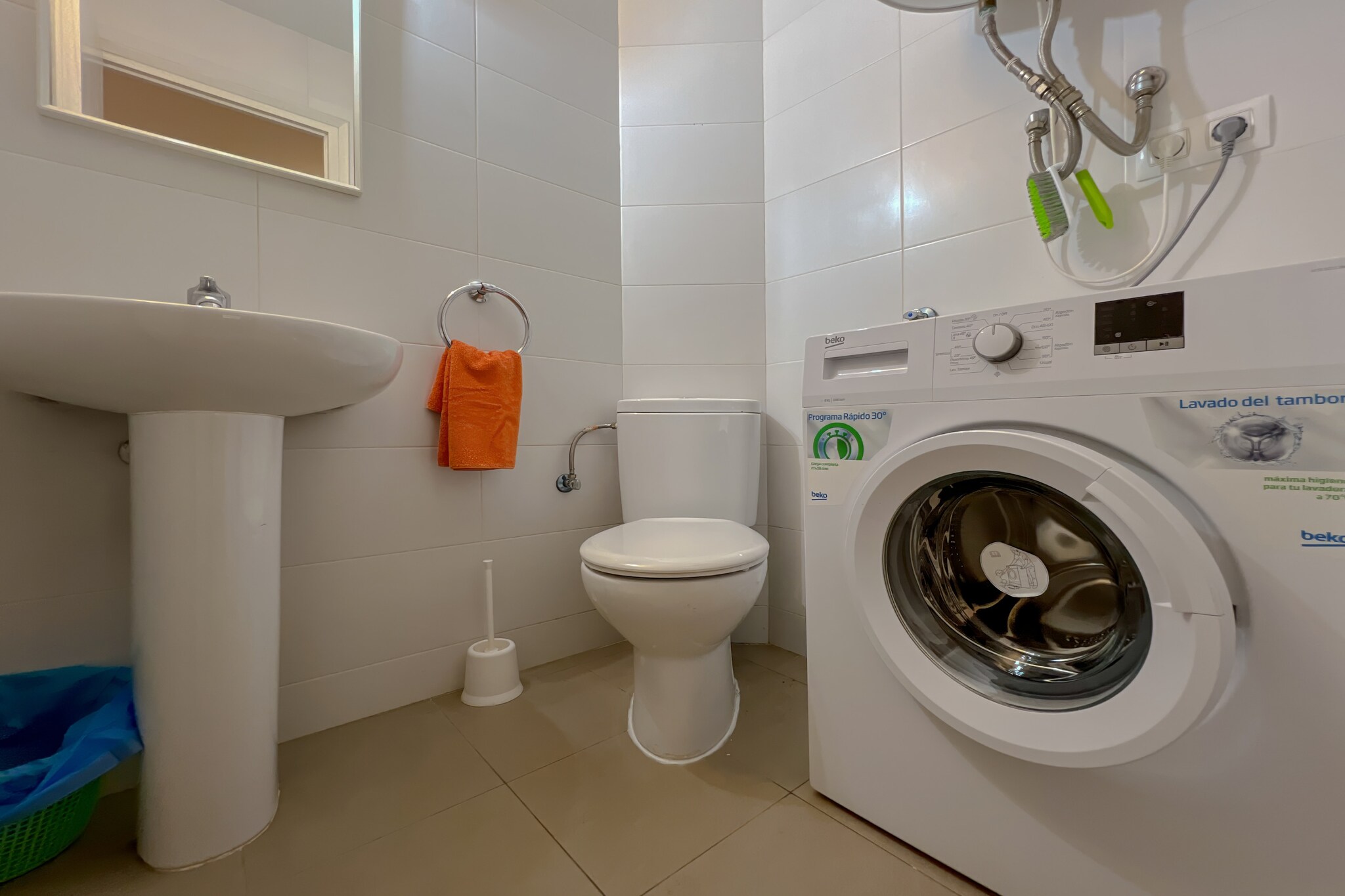 Vivalidays Garbi - LLoret de Mar centro-Badkamer