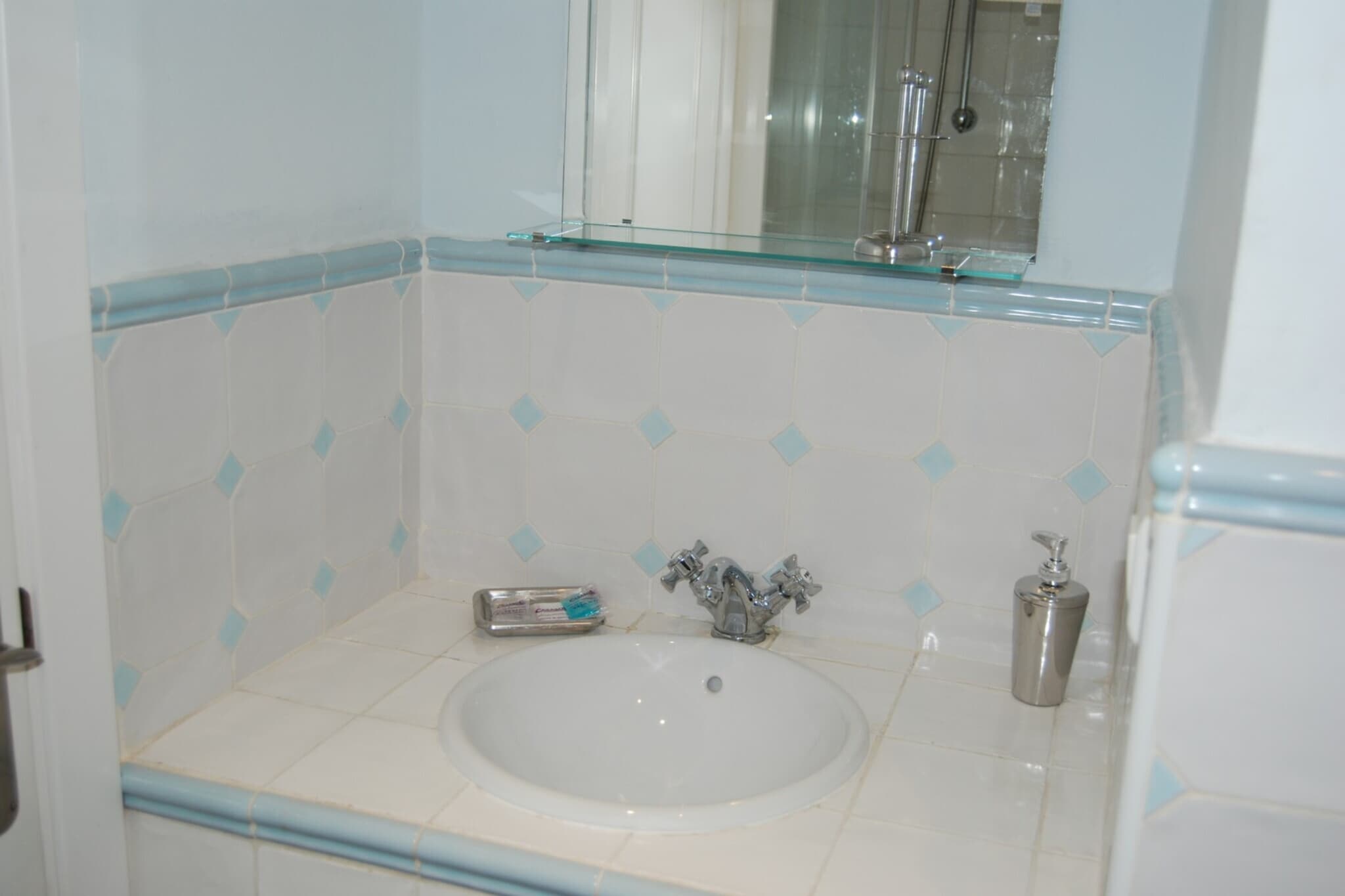Carabeo 24 Apartment by Casasol-Salle de bain