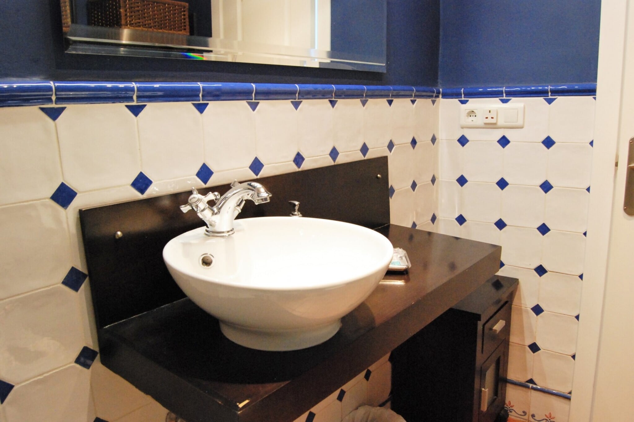 Carabeo 24 Apartment by Casasol-Salle de bain