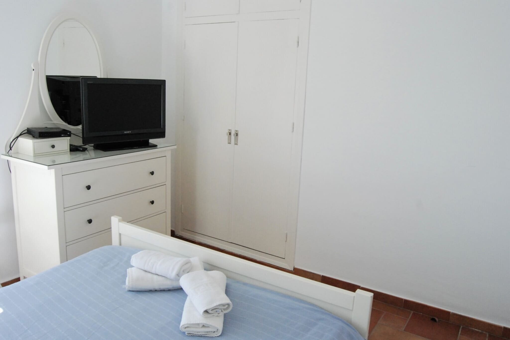 Carabeo 24 Apartment by Casasol-Chambre