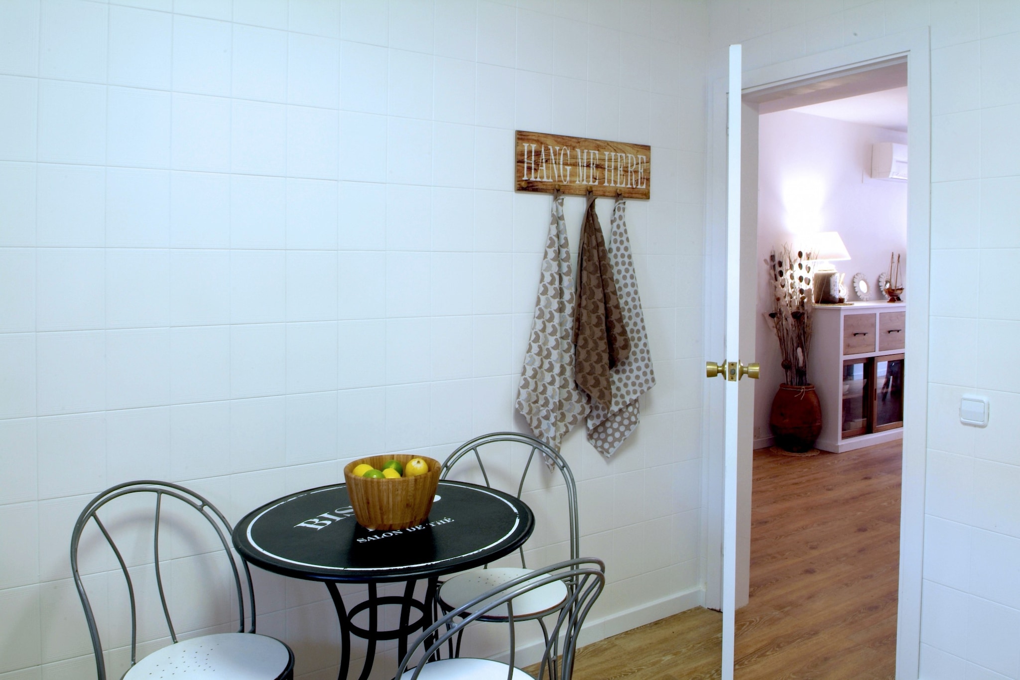 Vivalidays Casa Pinell -Palafolls- Costa Barcelona-Cuisine