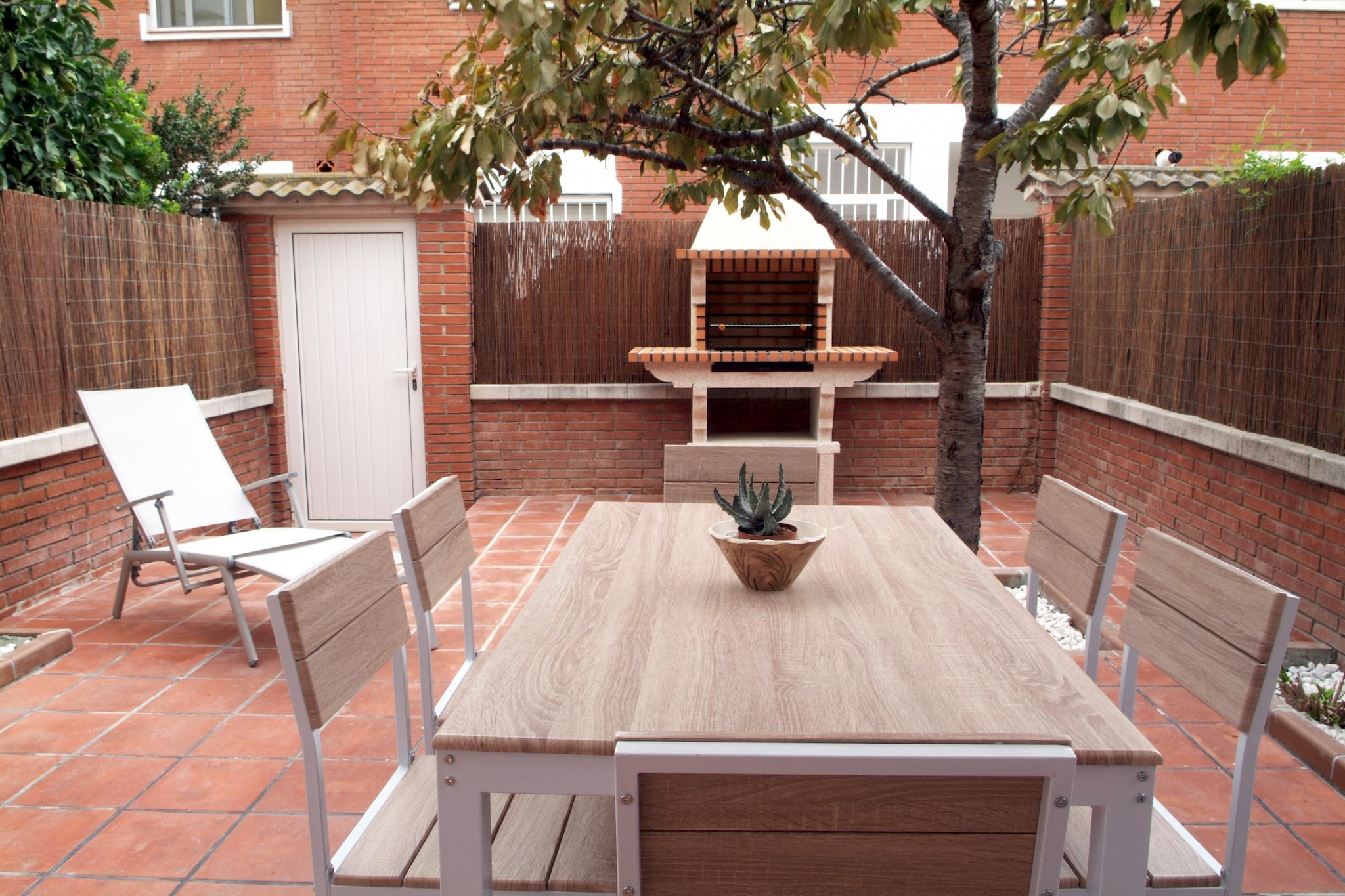 Vivalidays Casa Pinell -Palafolls- Costa Barcelona-Balcon-terrasse