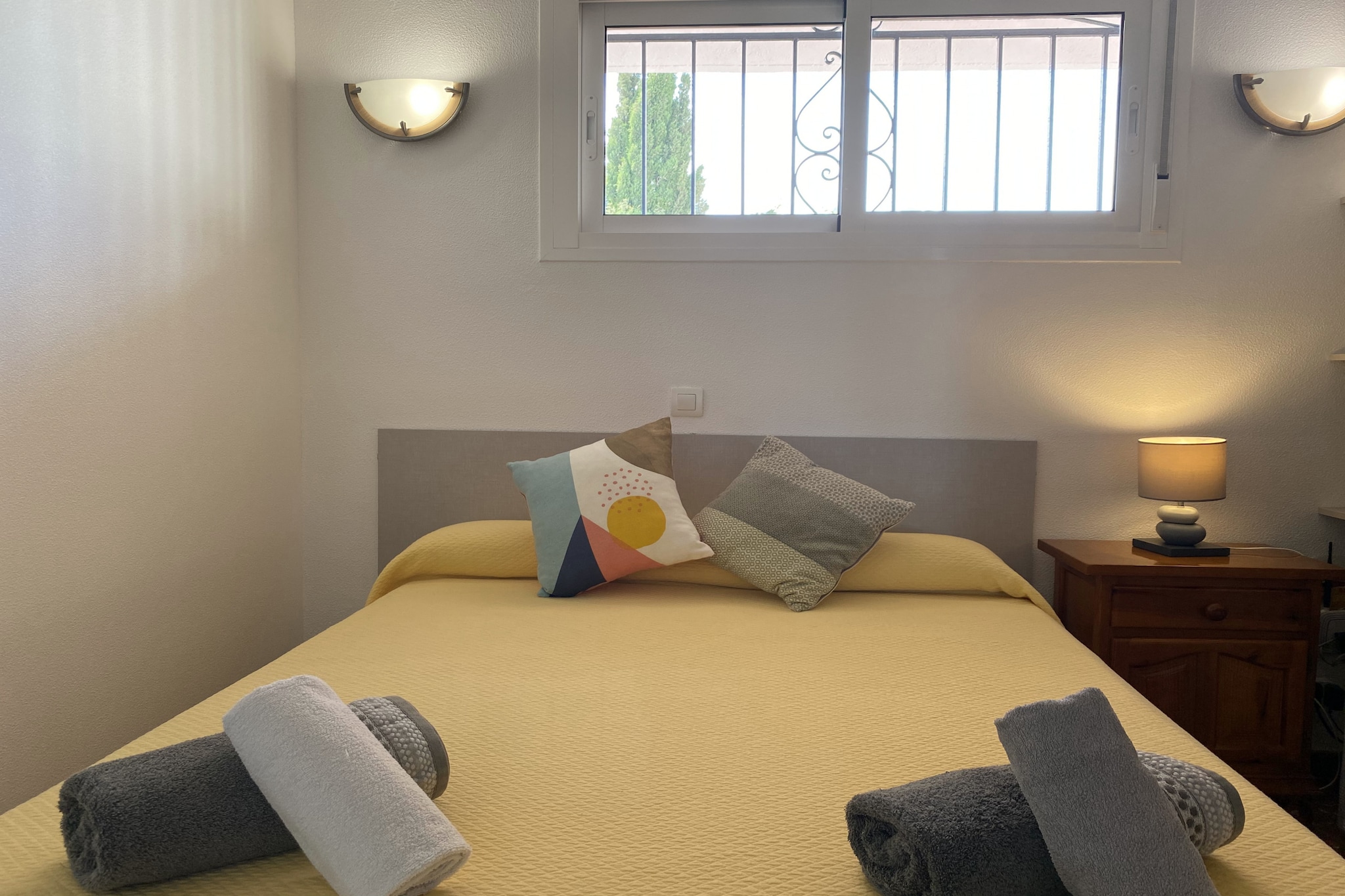 Acapulco Apartment 16 by Casasol-Chambre