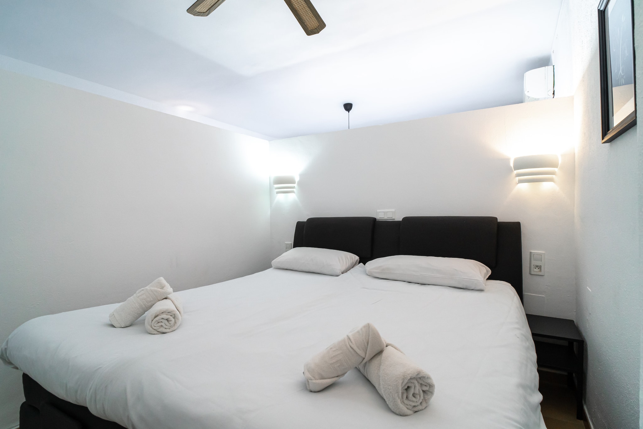 Carabeo 36 Studio by Casasol-Bedroom