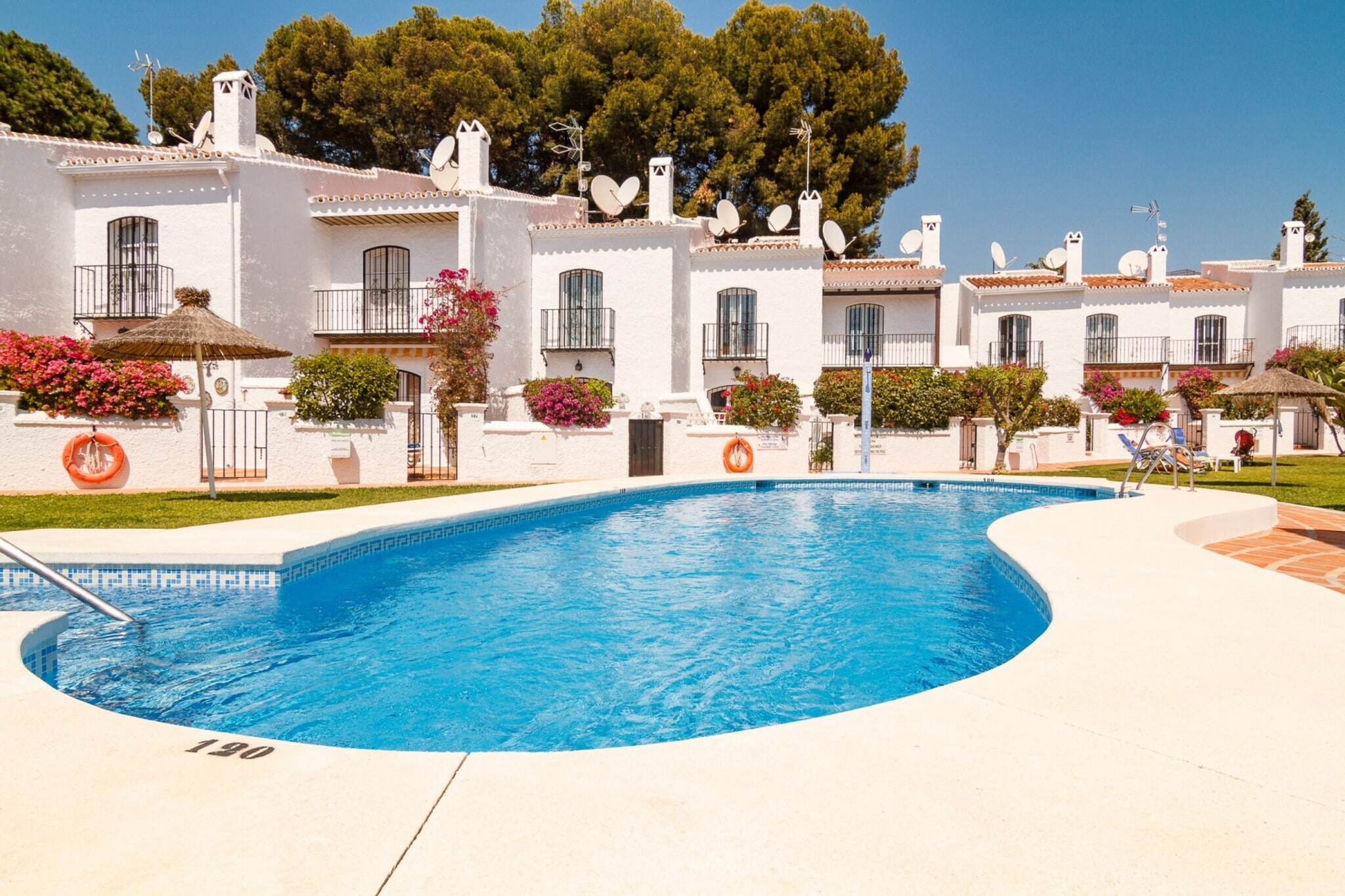 Los Pinos 23 Villas by Casasol-Salle de bain