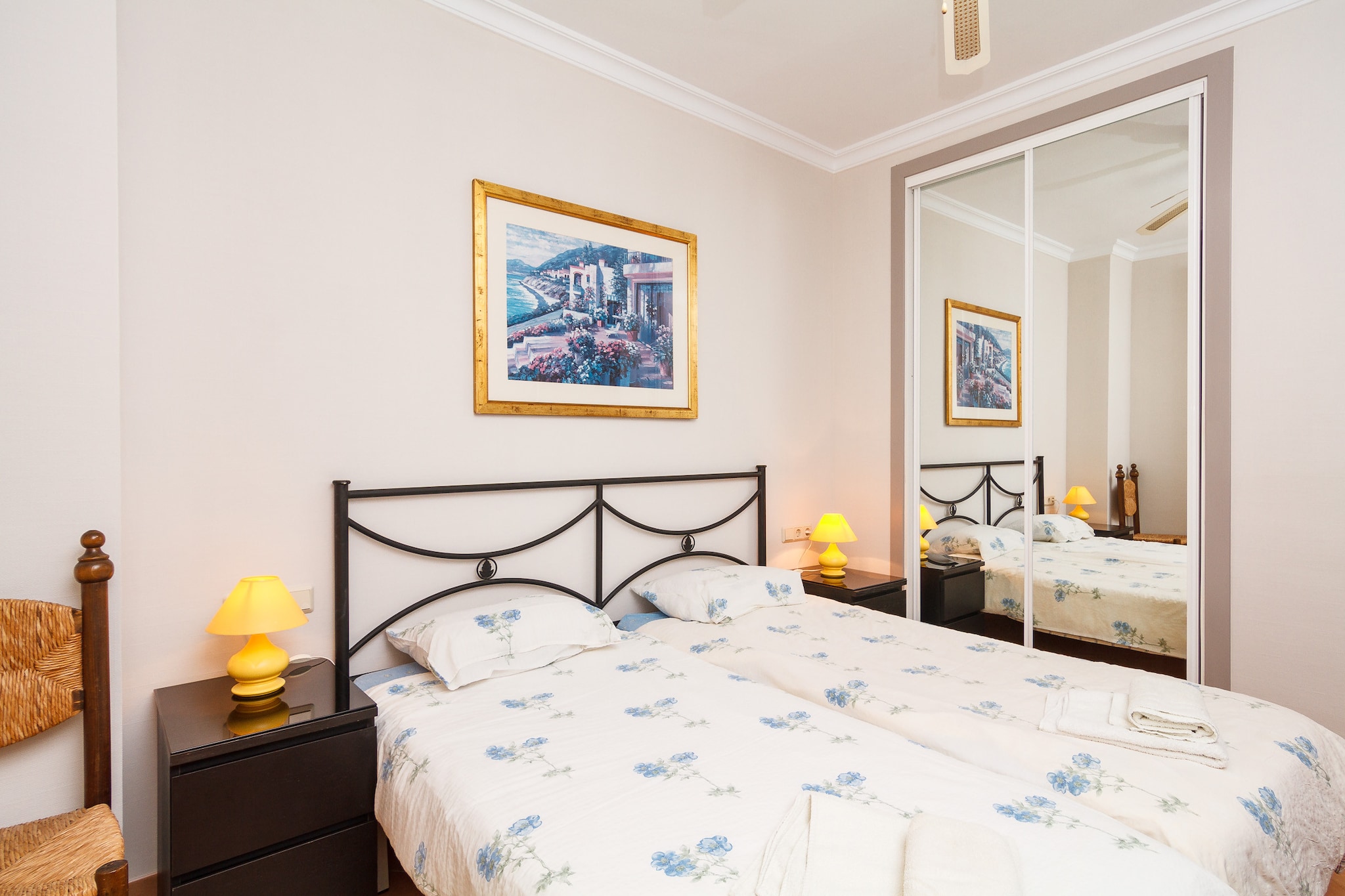 Carabeo 52 Apartment by Casasol-Chambre