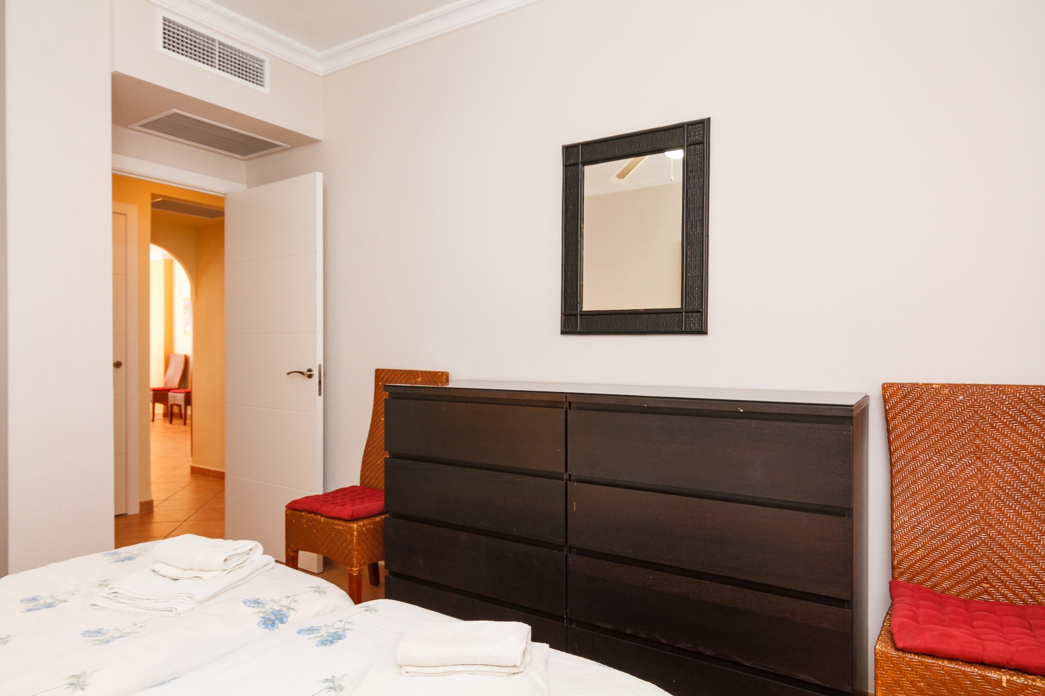 Carabeo 52 Apartment by Casasol-Chambre