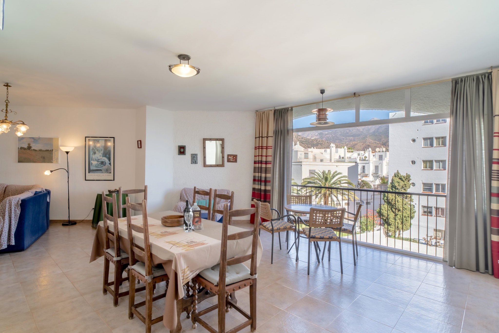 Carabeo 28 Apartment by Casasol