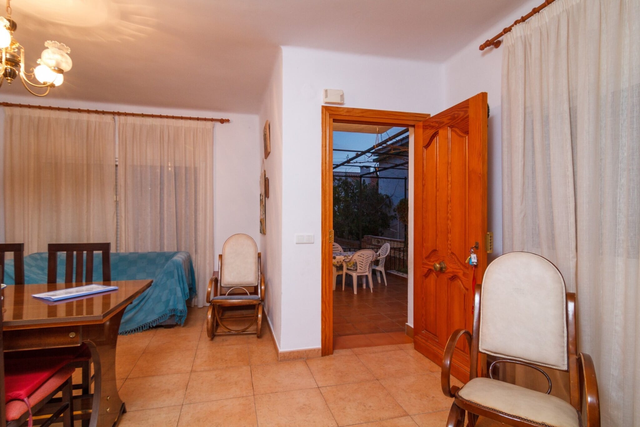 Villa Francisca by Casasol-Salon