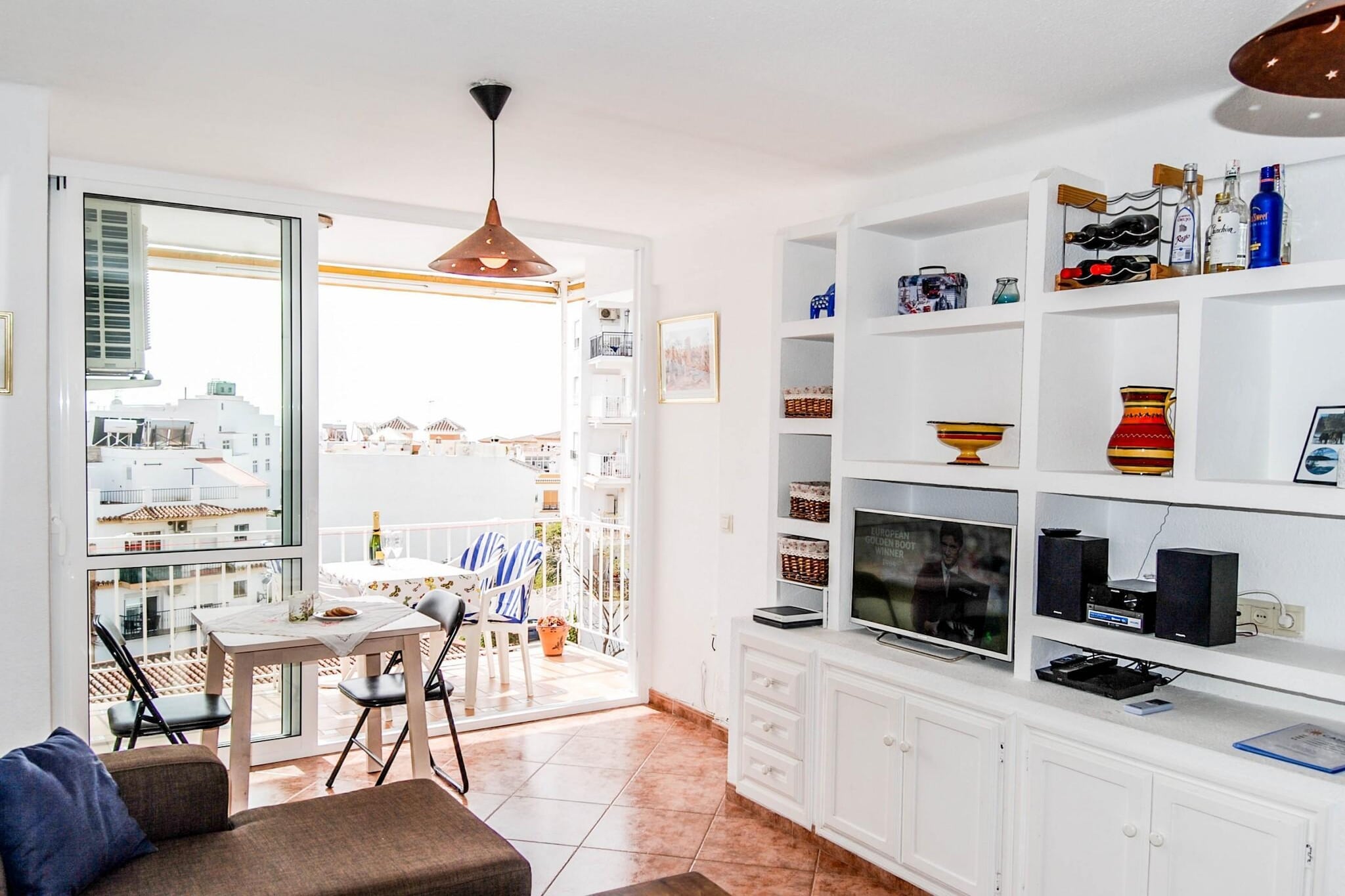 Coronado 127 Apartment by Casasol-Salon