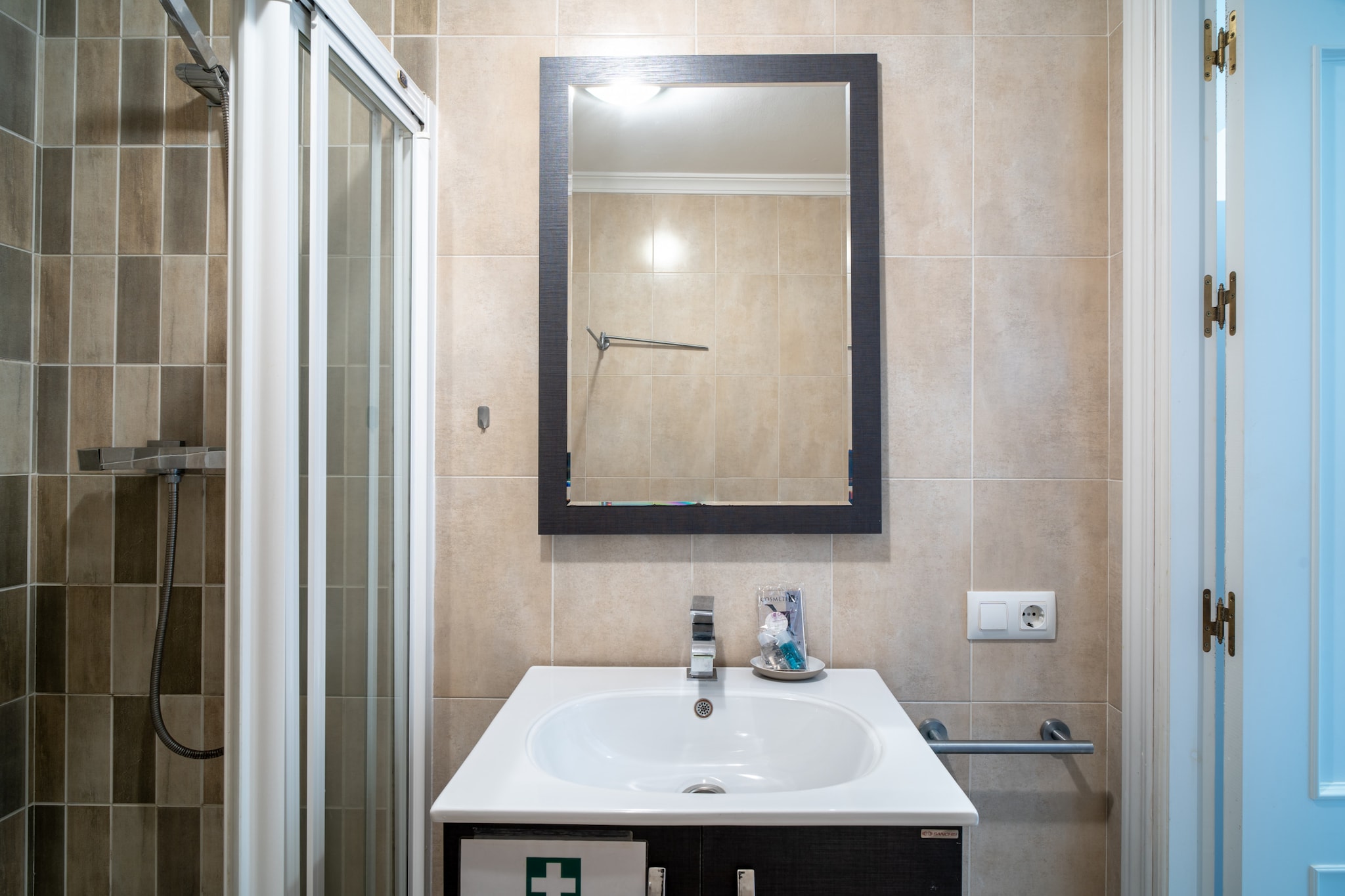 Carabeo 27 Studio by Casasol-Salle de bain