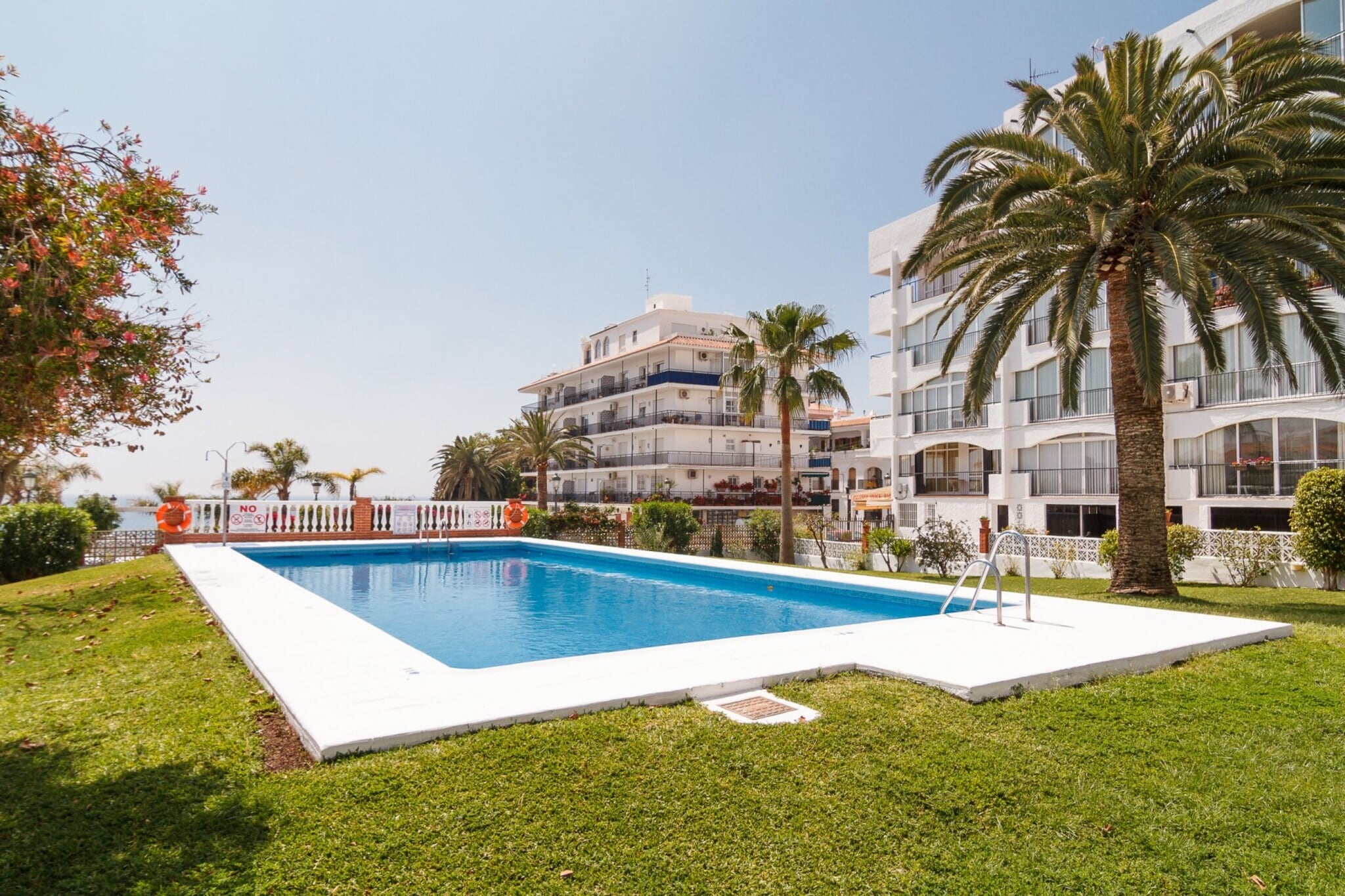 Carabeo 45 Studio by Casasol-Piscine