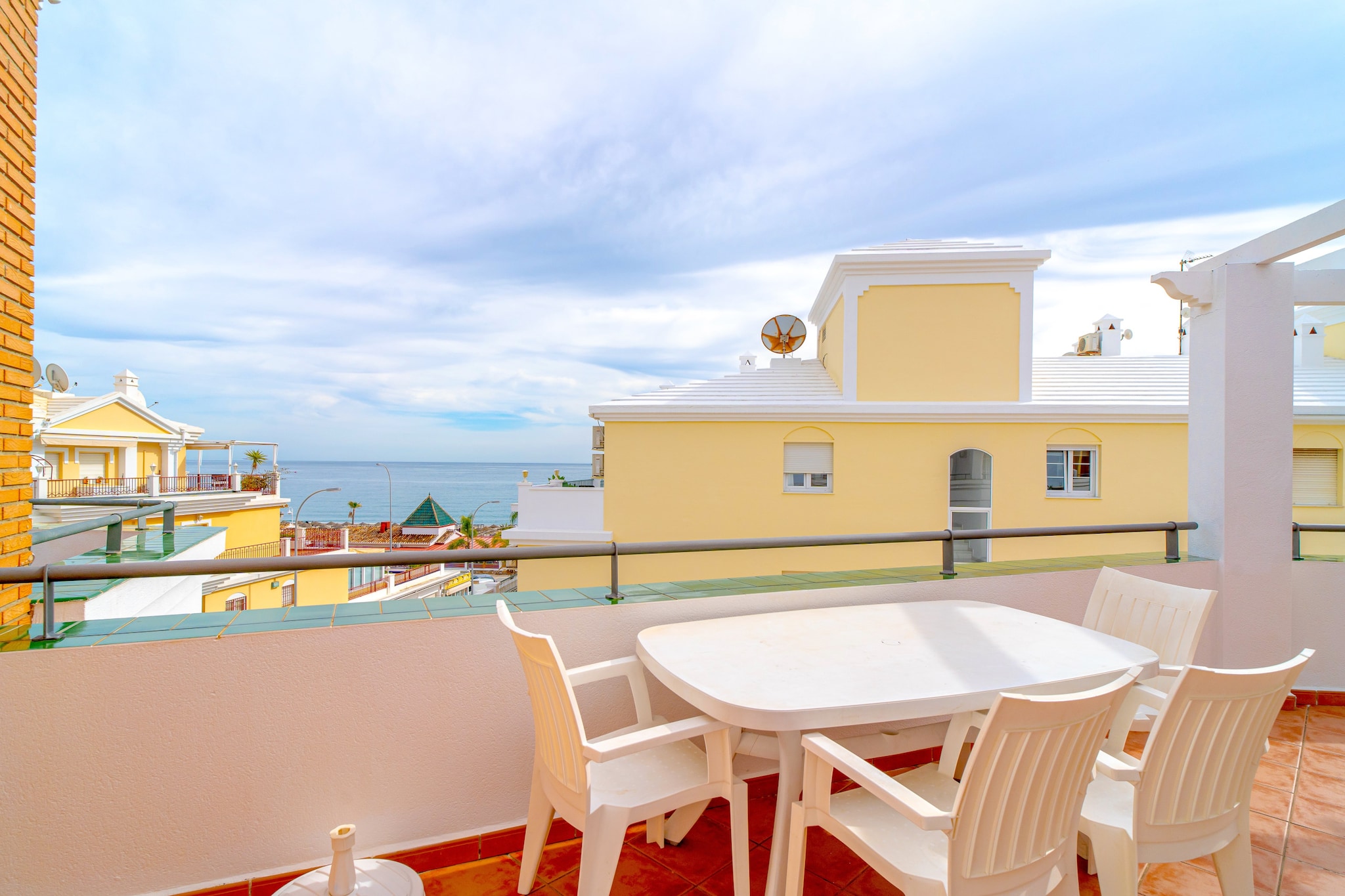 Rubarsal Burriana Beach 2F by Casasol-Terrasse