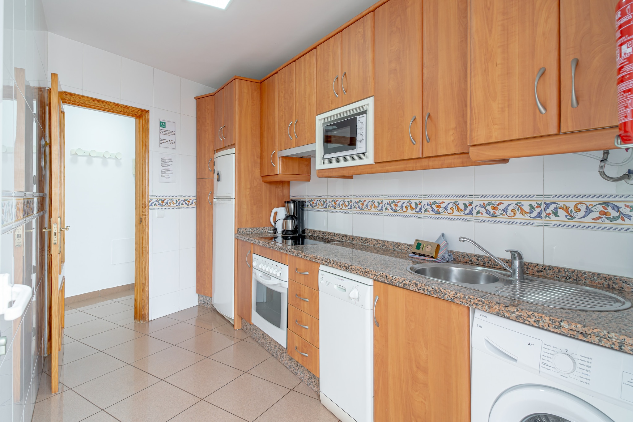 Rubarsal Burriana Beach 2F by Casasol-Cuisine