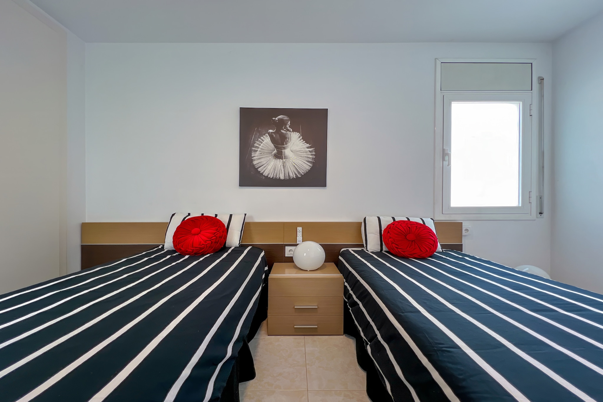 Vivalidays Yolanda - Calella-Chambre