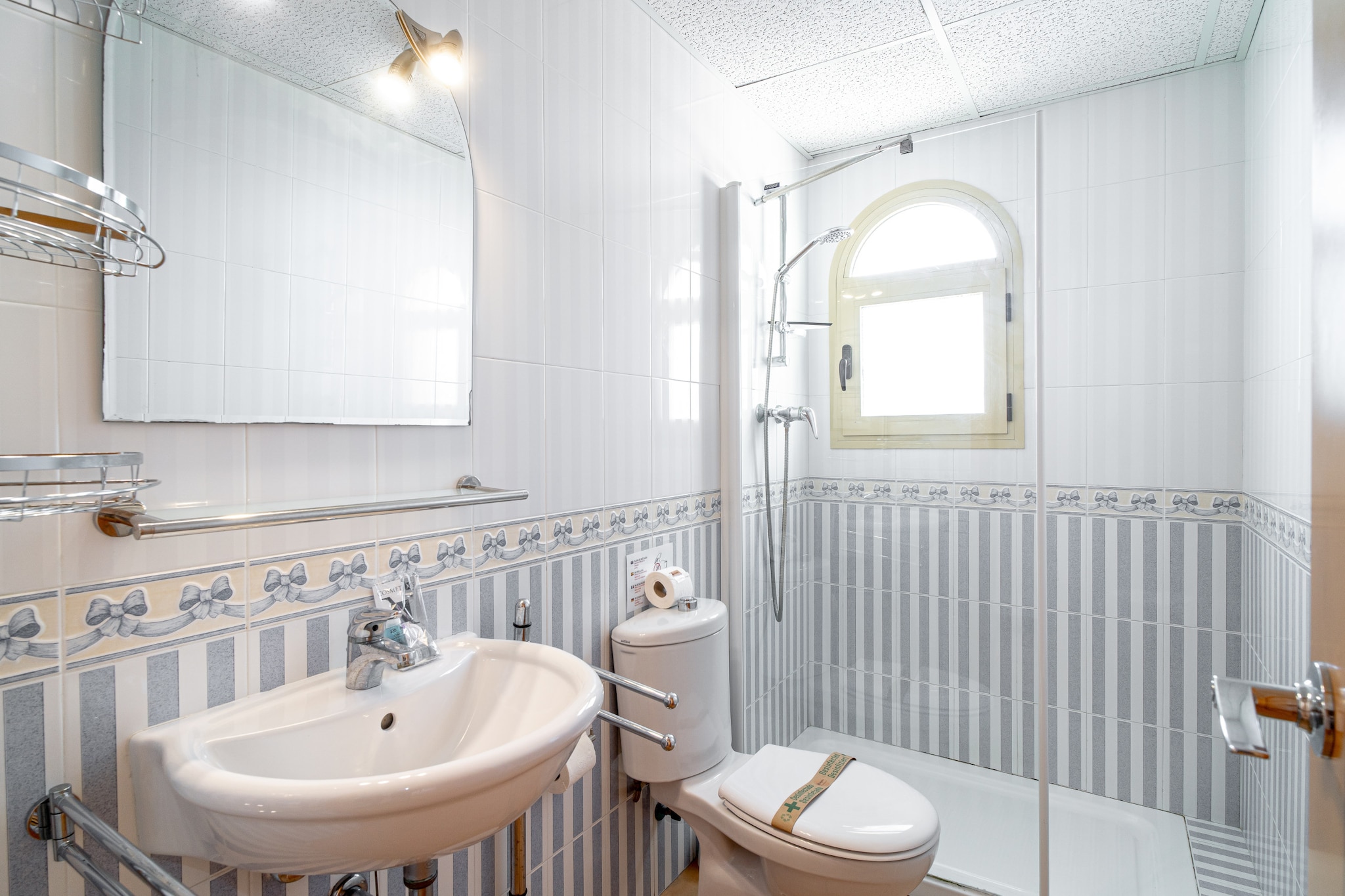 Tamango Hill Alcazaba B by Casasol-Salle de bain